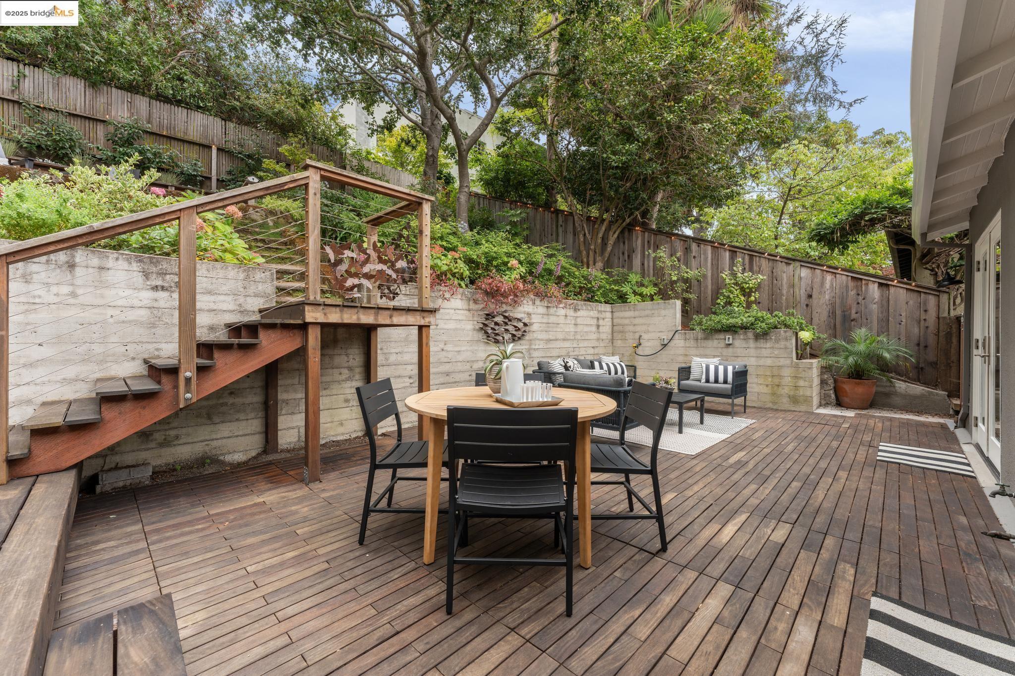 Detail Gallery Image 26 of 60 For 124 Arbor Drive, Piedmont,  CA 94611 - 4 Beds | 3 Baths