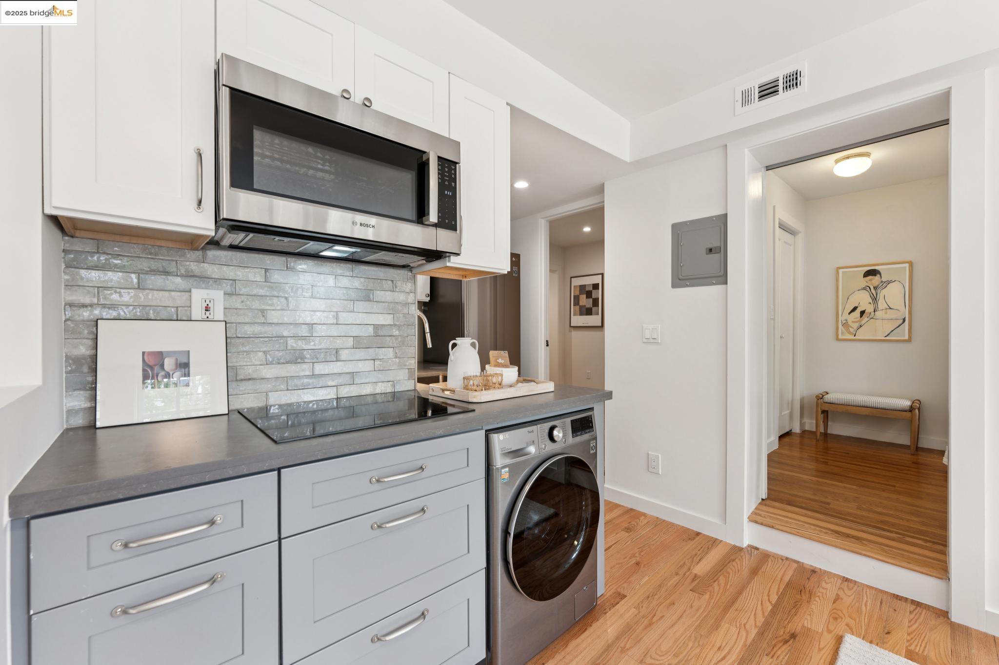 Detail Gallery Image 49 of 60 For 124 Arbor Drive, Piedmont,  CA 94611 - 4 Beds | 3 Baths