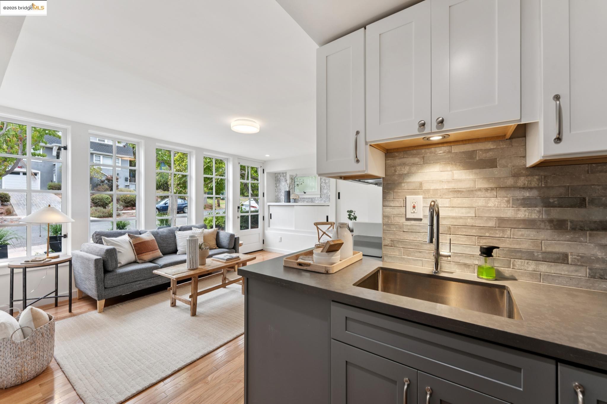 Detail Gallery Image 50 of 60 For 124 Arbor Drive, Piedmont,  CA 94611 - 4 Beds | 3 Baths