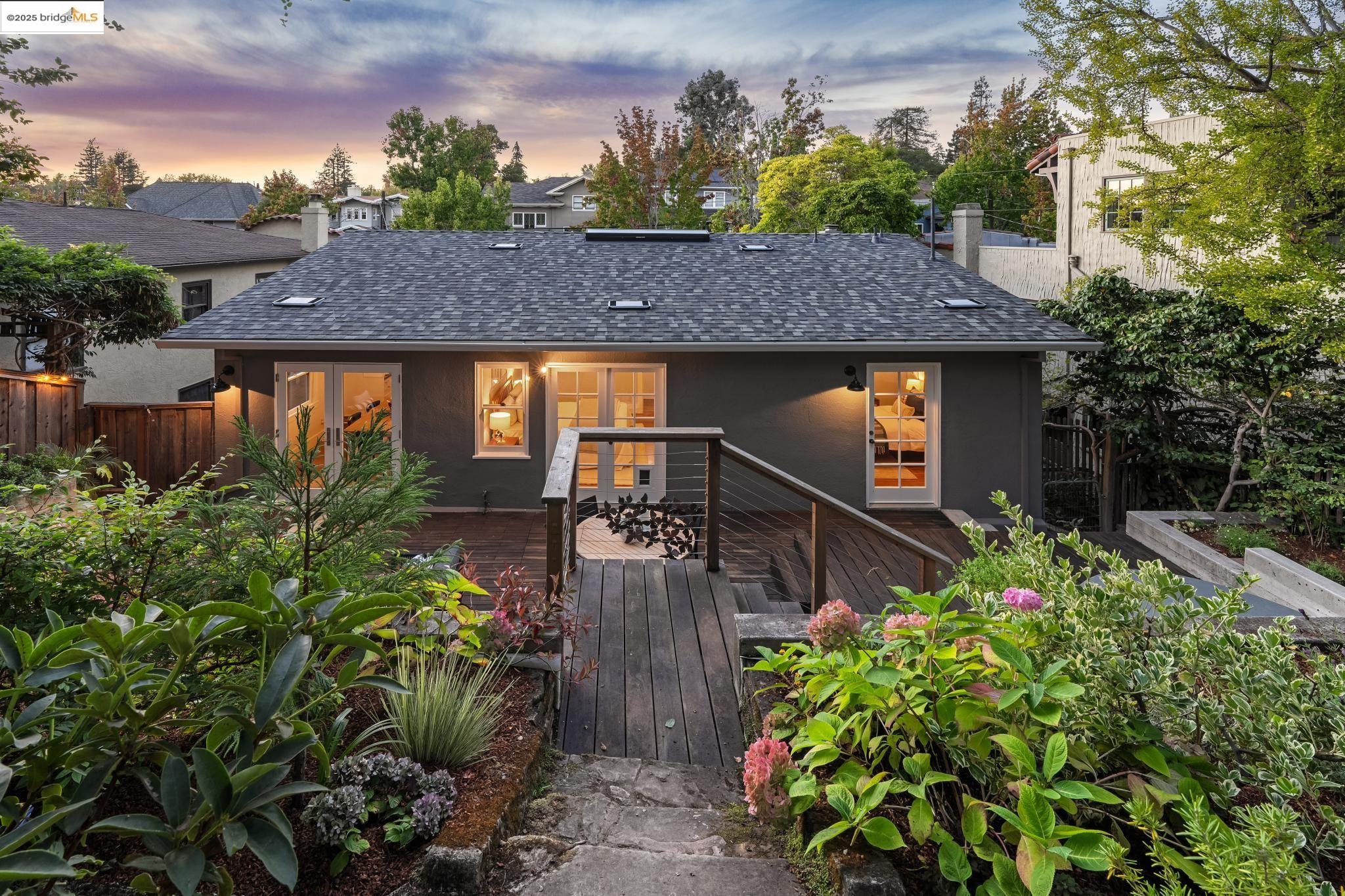 Detail Gallery Image 55 of 60 For 124 Arbor Drive, Piedmont,  CA 94611 - 4 Beds | 3 Baths