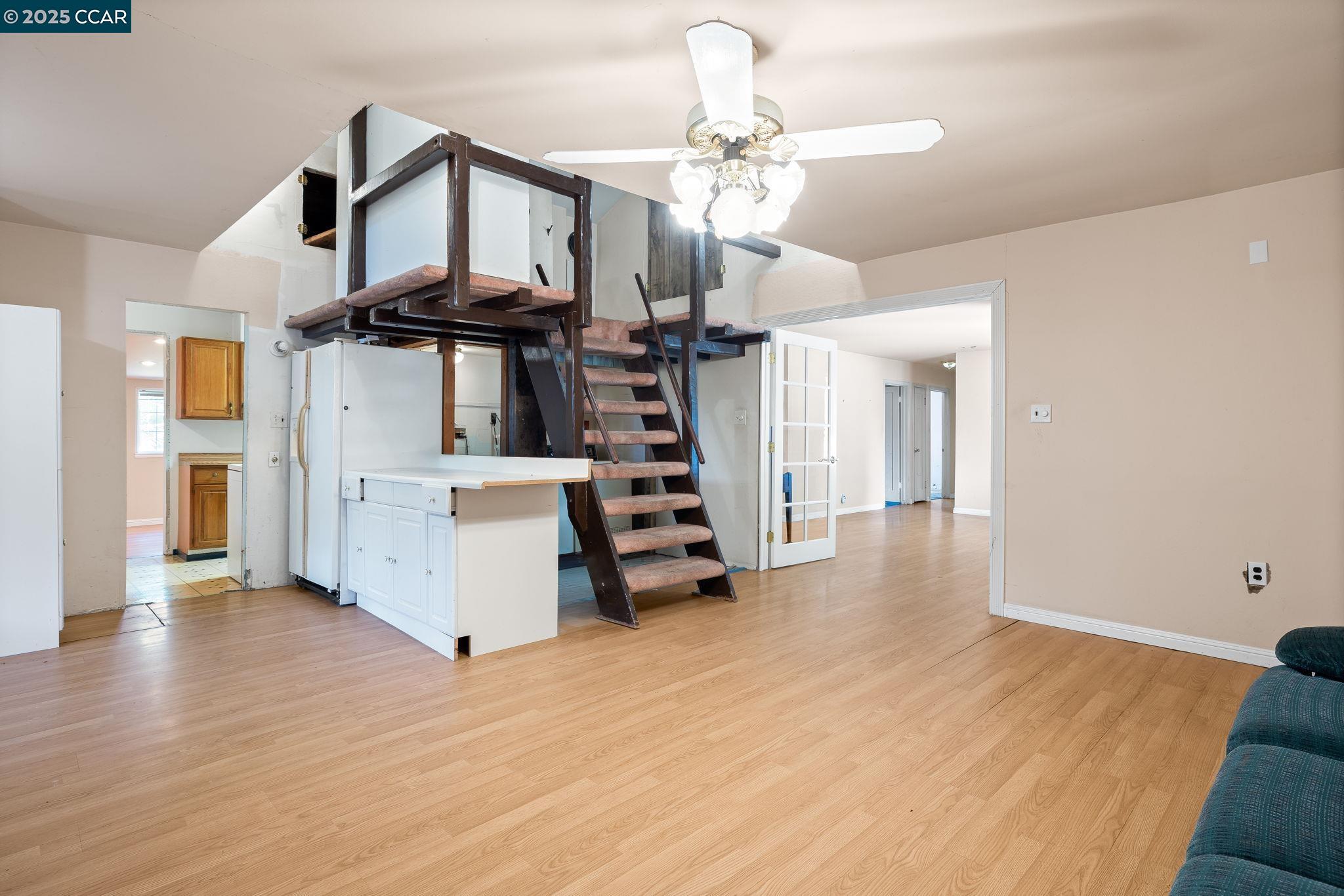 Detail Gallery Image 5 of 19 For 1954 Treadway Ln, Pleasant Hill,  CA 94523 - 3 Beds | 2 Baths