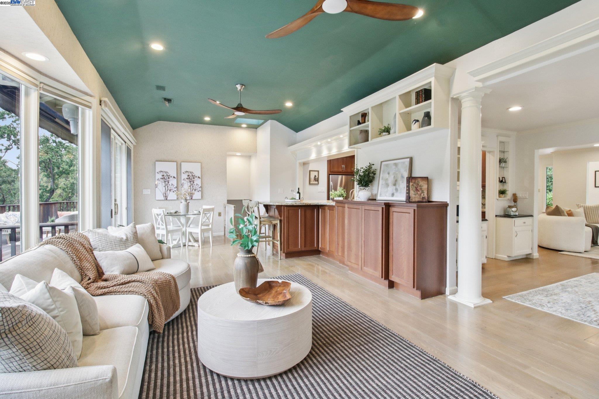 Detail Gallery Image 21 of 60 For 245 Lakewood Road, Walnut Creek,  CA 94598 - 3 Beds | 3 Baths