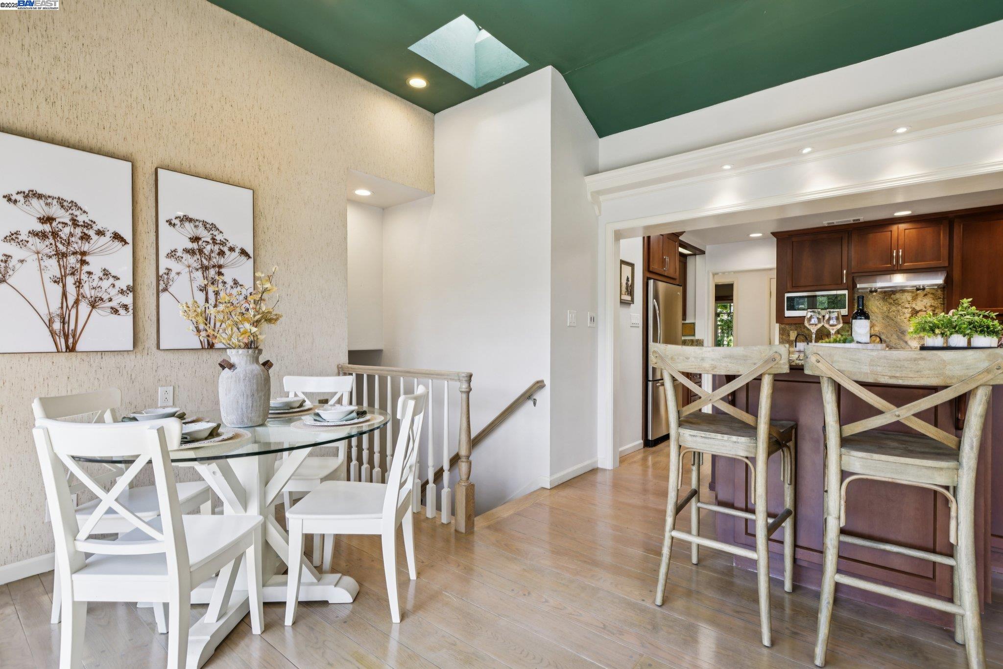 Detail Gallery Image 24 of 60 For 245 Lakewood Road, Walnut Creek,  CA 94598 - 3 Beds | 3 Baths