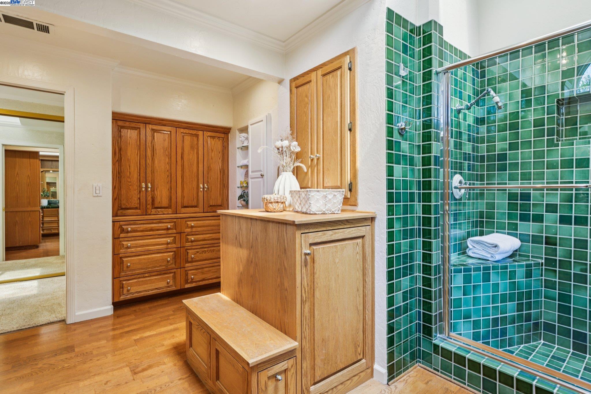 Detail Gallery Image 34 of 60 For 245 Lakewood Road, Walnut Creek,  CA 94598 - 3 Beds | 3 Baths