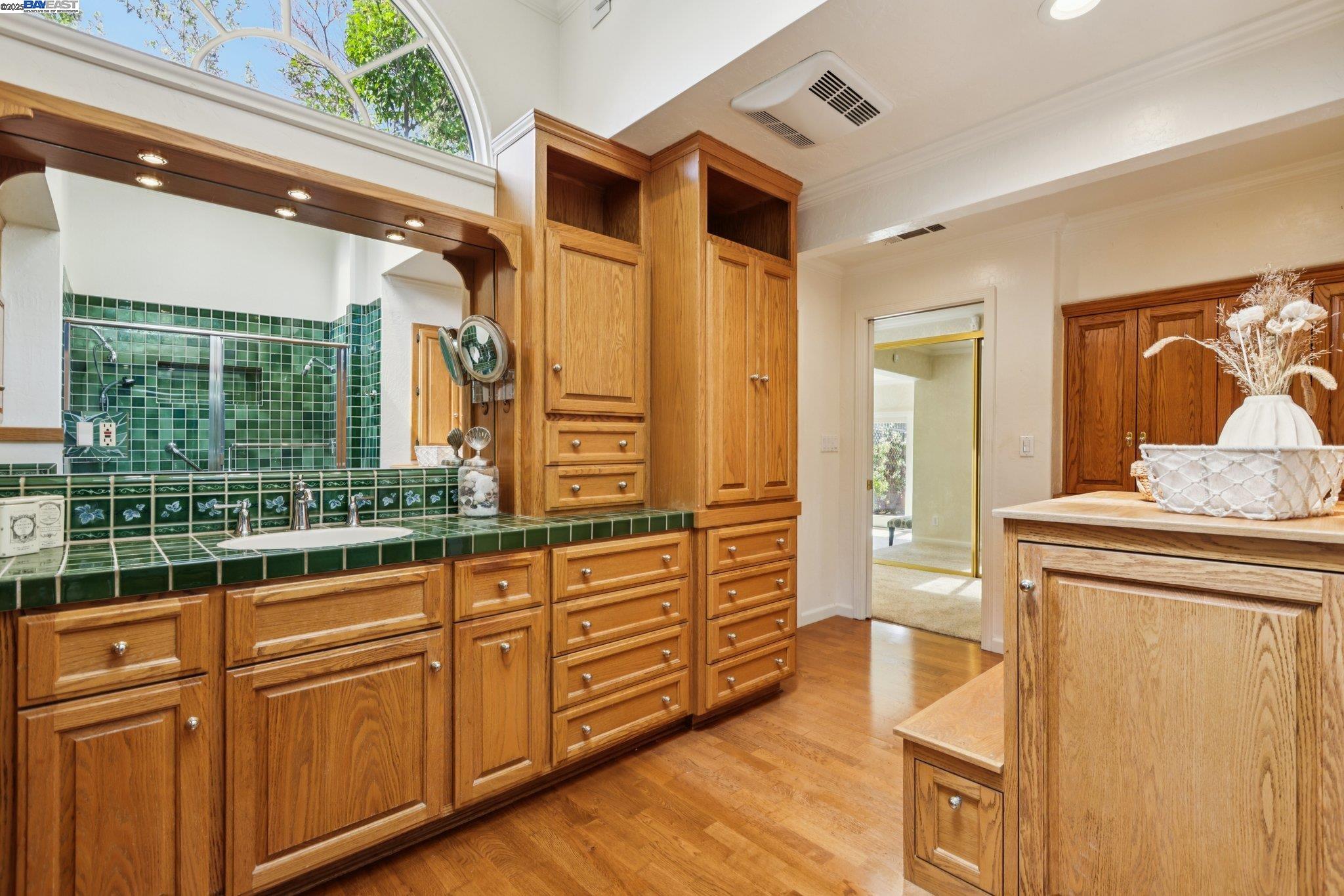 Detail Gallery Image 35 of 60 For 245 Lakewood Road, Walnut Creek,  CA 94598 - 3 Beds | 3 Baths