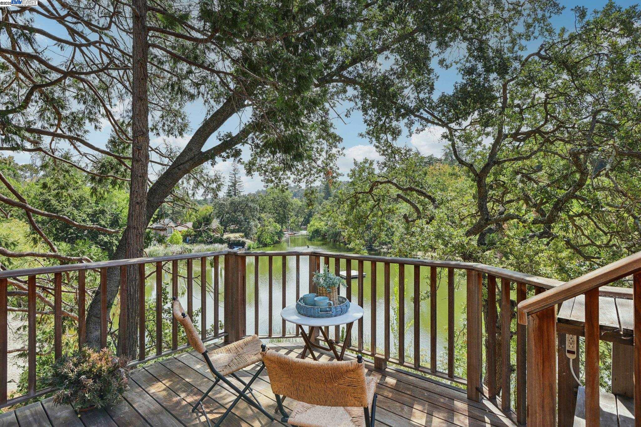 Detail Gallery Image 50 of 60 For 245 Lakewood Road, Walnut Creek,  CA 94598 - 3 Beds | 3 Baths