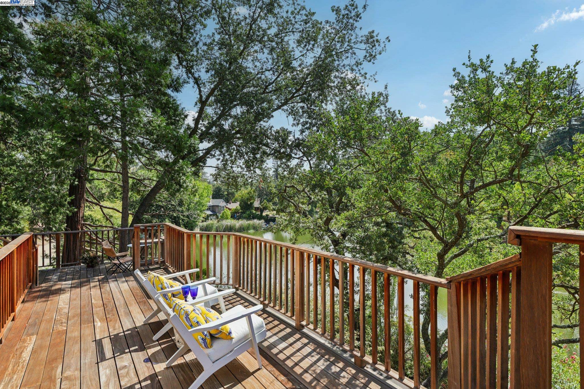 Detail Gallery Image 51 of 60 For 245 Lakewood Road, Walnut Creek,  CA 94598 - 3 Beds | 3 Baths