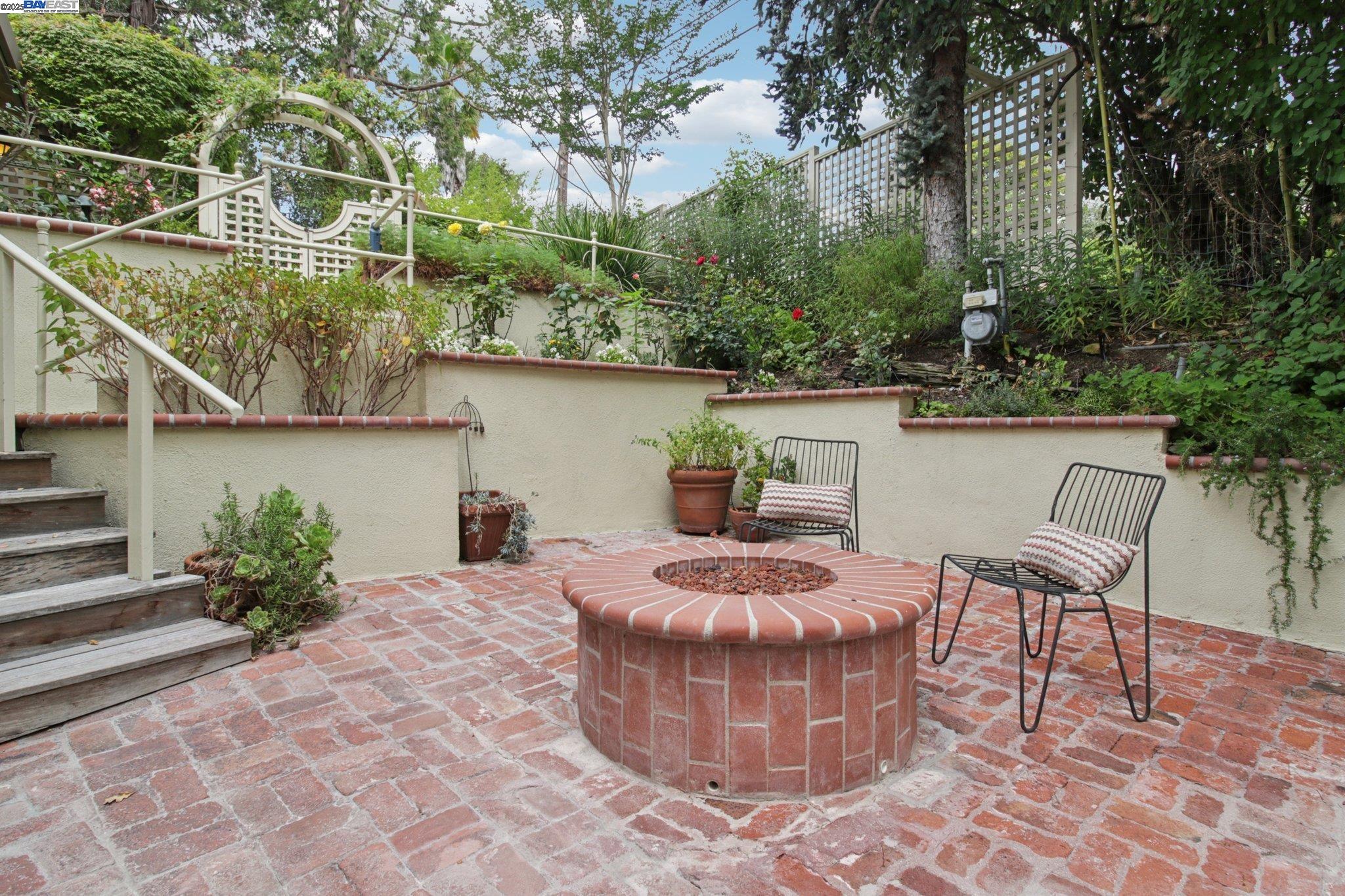 Detail Gallery Image 52 of 60 For 245 Lakewood Road, Walnut Creek,  CA 94598 - 3 Beds | 3 Baths