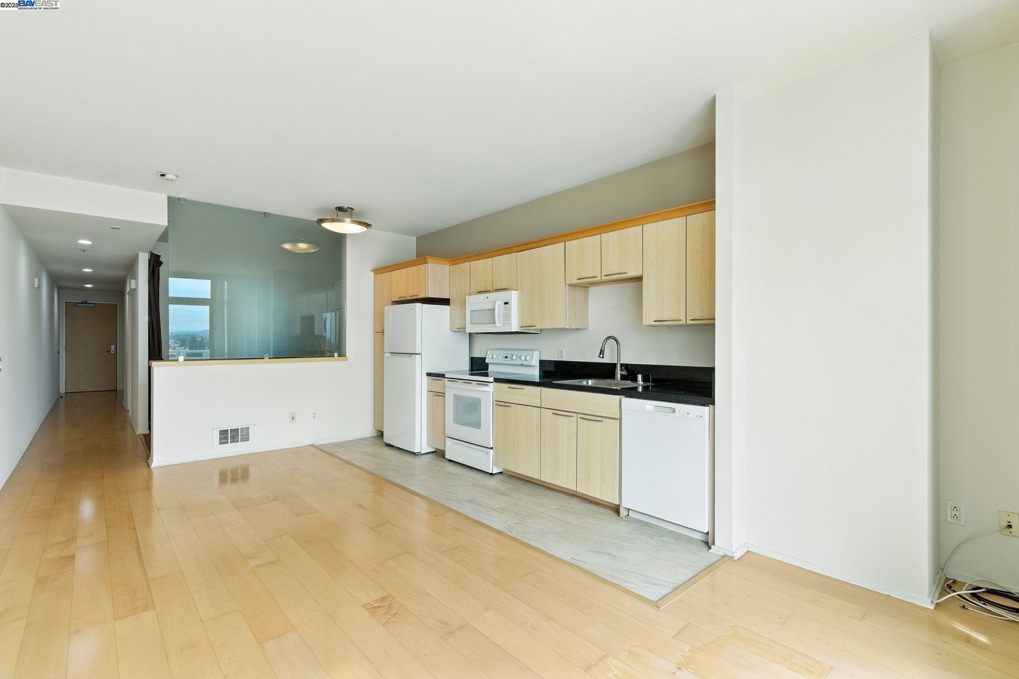 Photo #12: 41110862 Listing: Photo #12