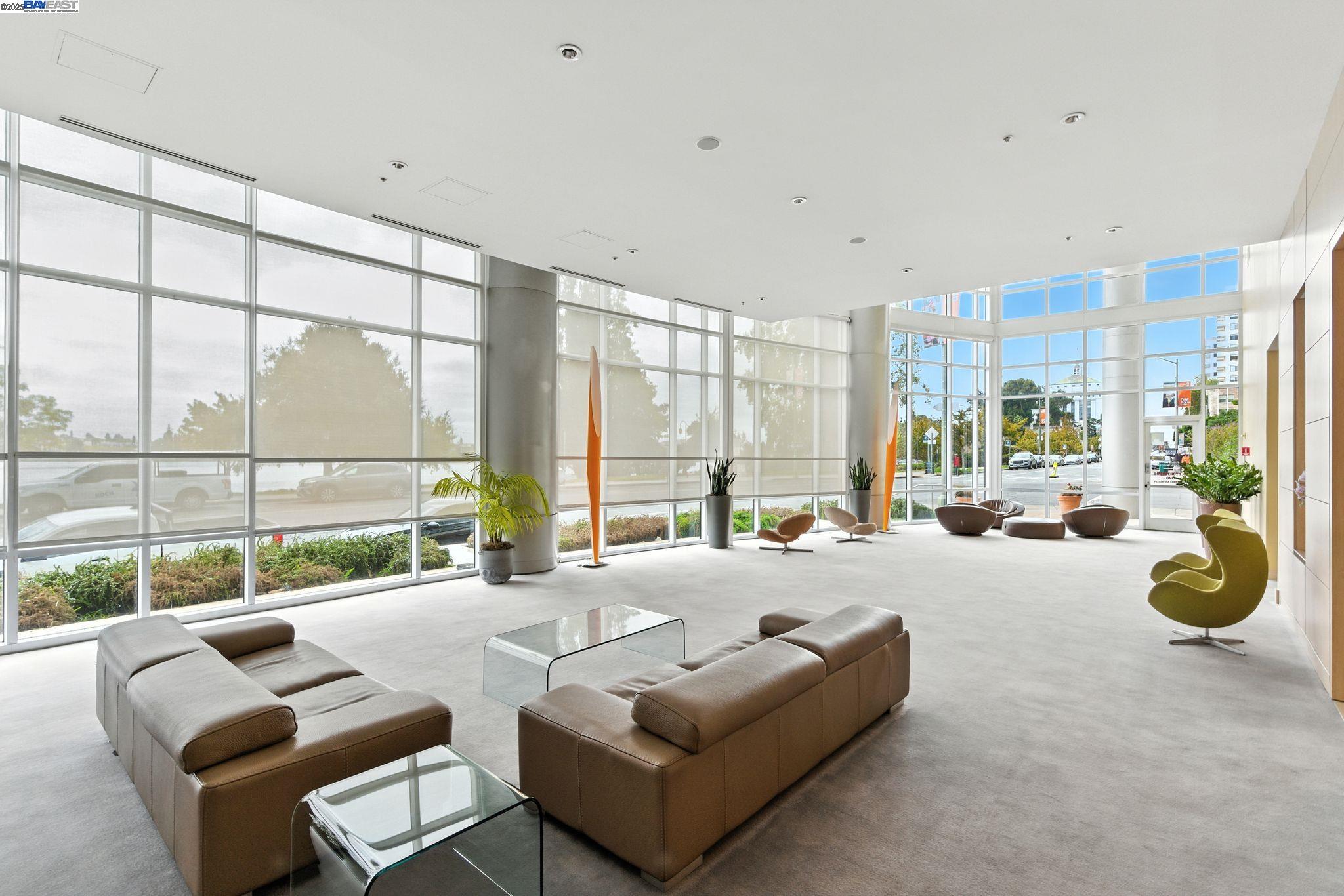 Detail Gallery Image 26 of 47 For 1 Lakeside Dr #1006,  Oakland,  CA 94612 - 1 Beds | 1 Baths