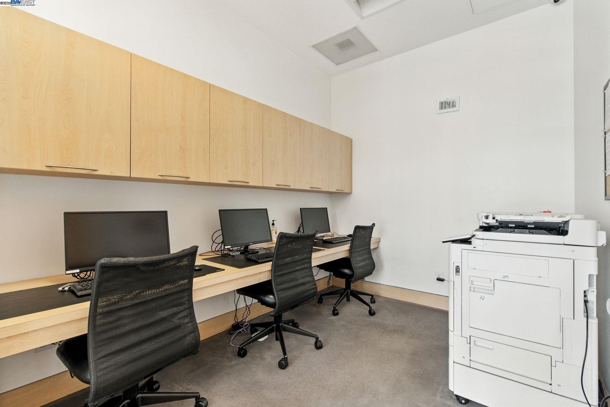 Detail Gallery Image 27 of 47 For 1 Lakeside Dr #1006,  Oakland,  CA 94612 - 1 Beds | 1 Baths