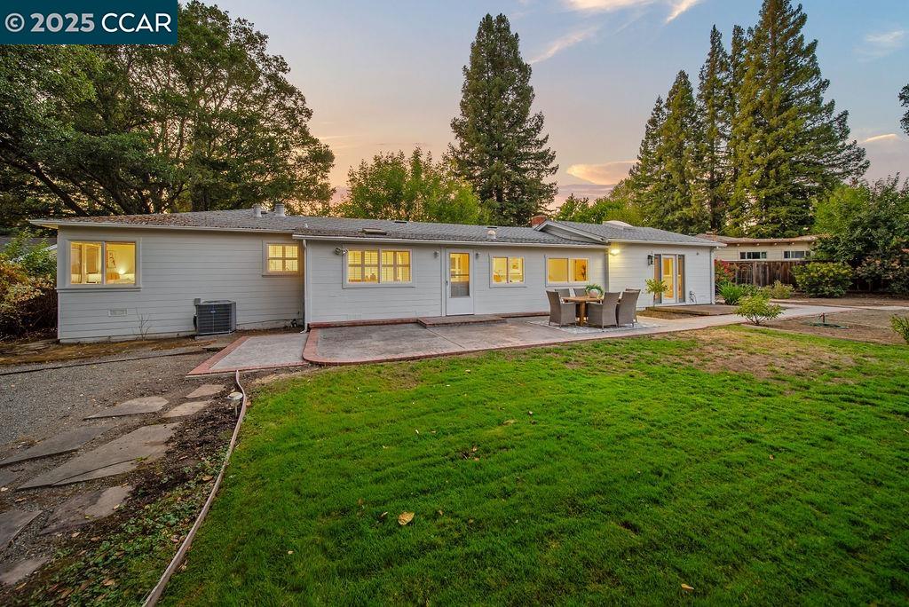 Detail Gallery Image 36 of 45 For 20 Stanley Ct., Lafayette,  CA 94595 - 3 Beds | 2 Baths
