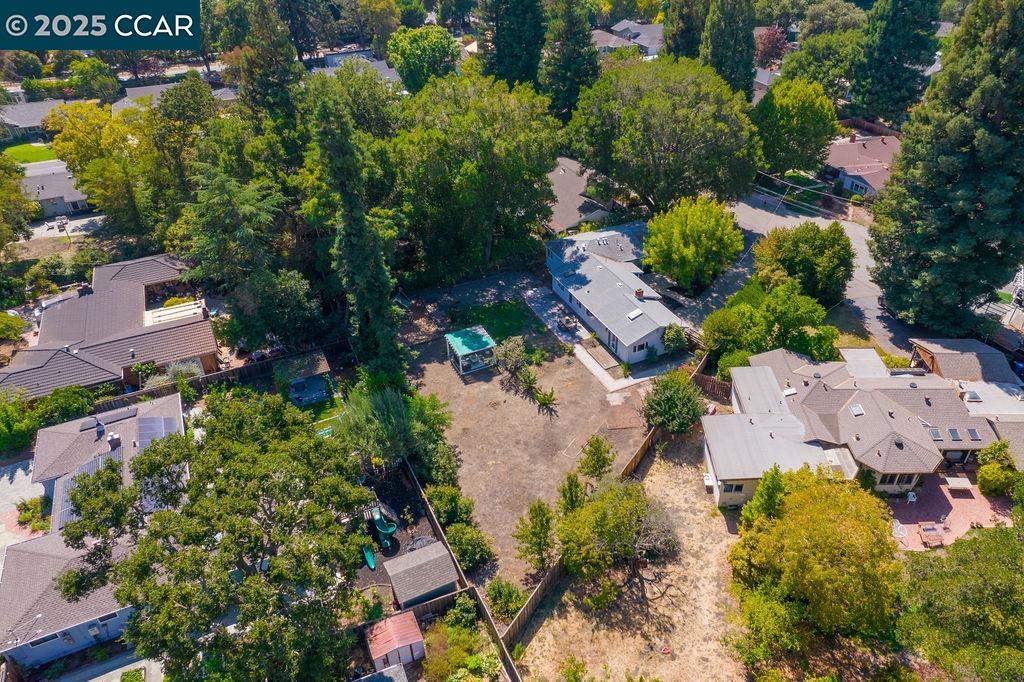 Detail Gallery Image 45 of 45 For 20 Stanley Ct., Lafayette,  CA 94595 - 3 Beds | 2 Baths