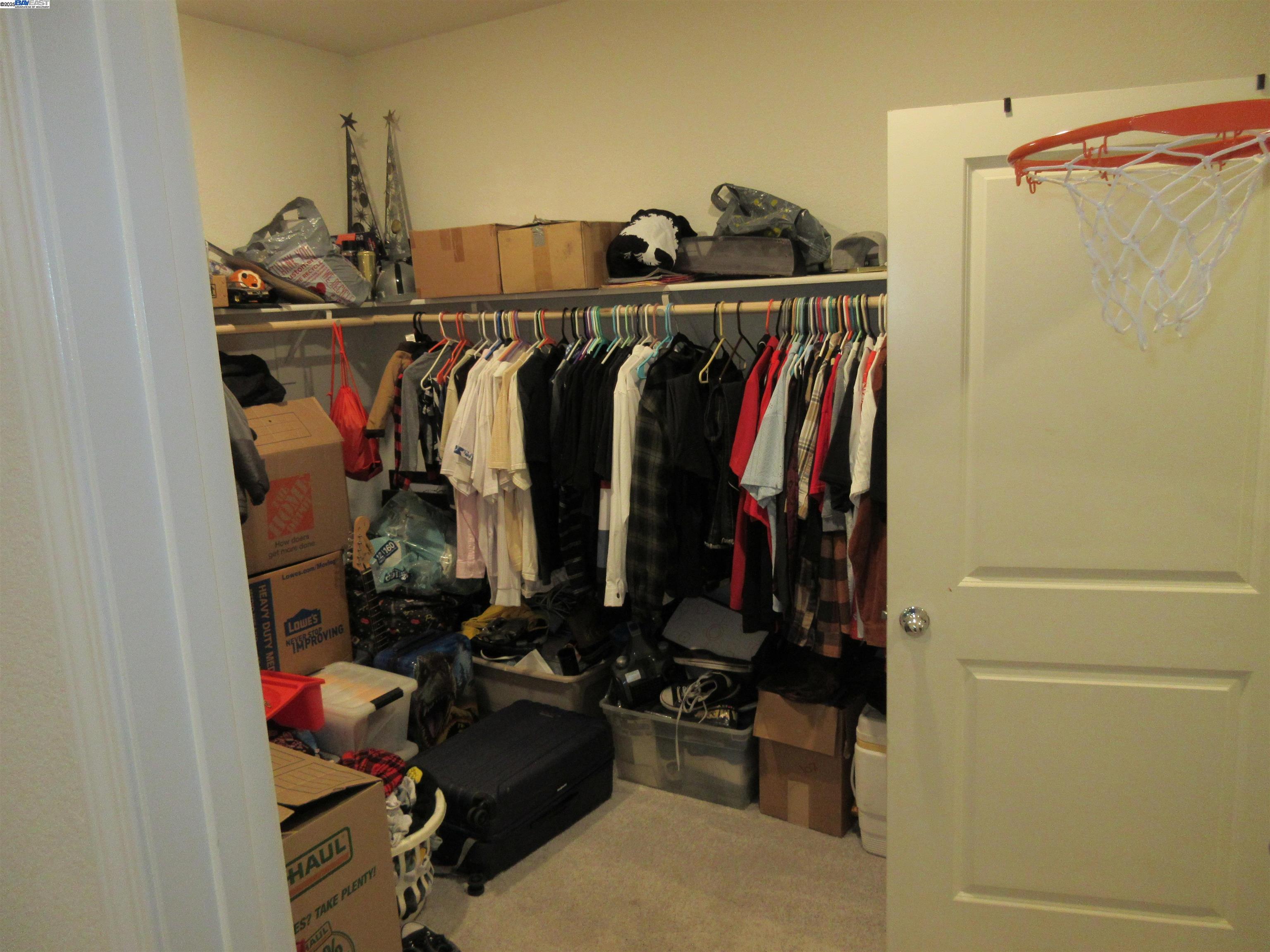 Detail Gallery Image 11 of 28 For 1573 Tannehill Dr, Manteca,  CA 95337 - 3 Beds | 2 Baths