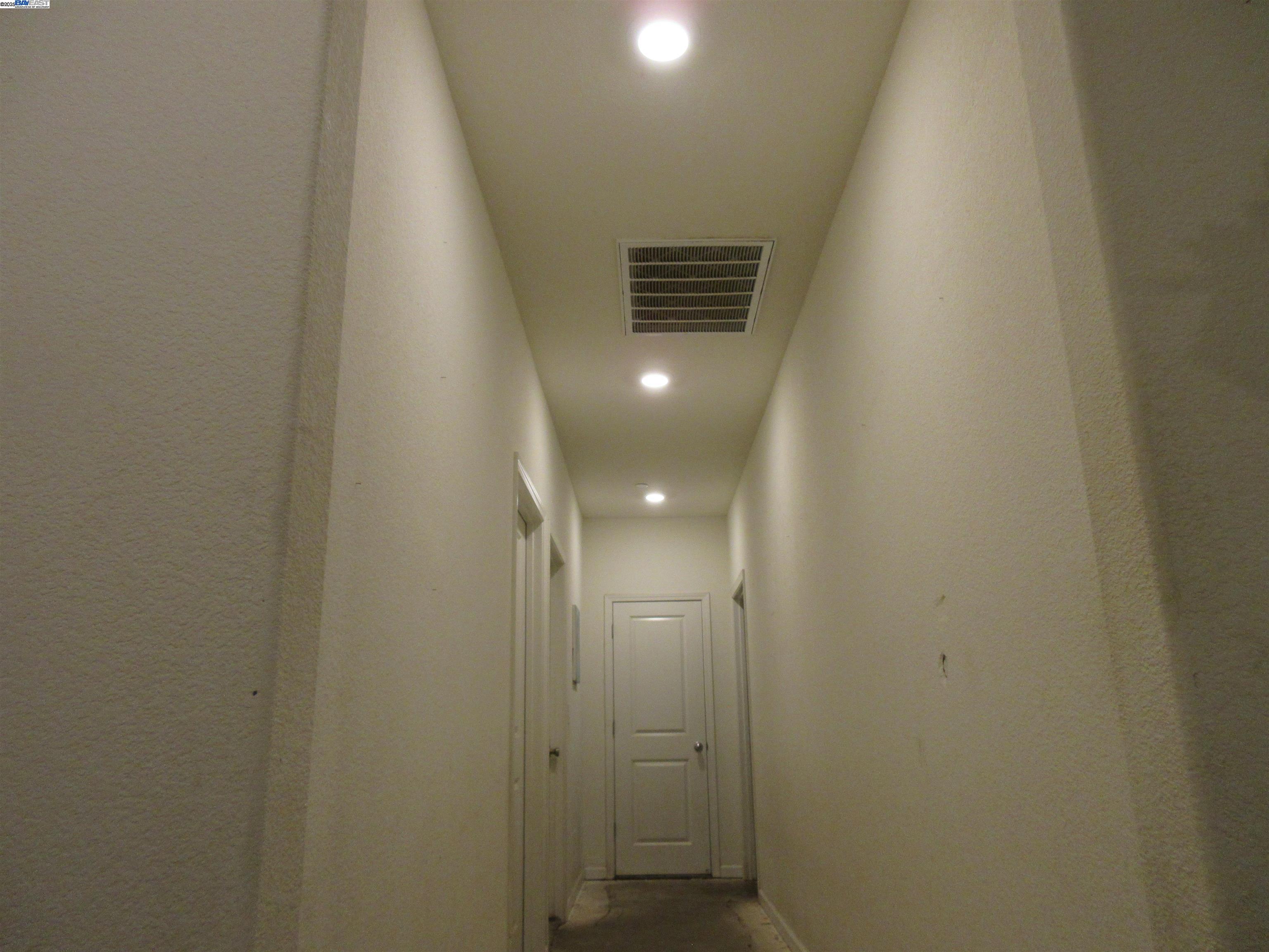 Detail Gallery Image 14 of 28 For 1573 Tannehill Dr, Manteca,  CA 95337 - 3 Beds | 2 Baths