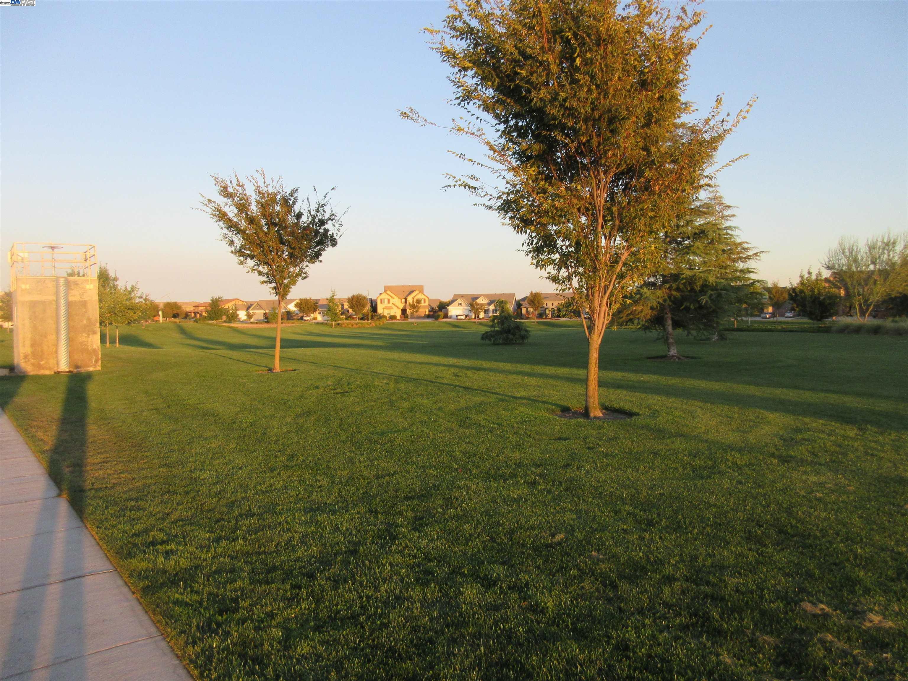 Detail Gallery Image 26 of 28 For 1573 Tannehill Dr, Manteca,  CA 95337 - 3 Beds | 2 Baths