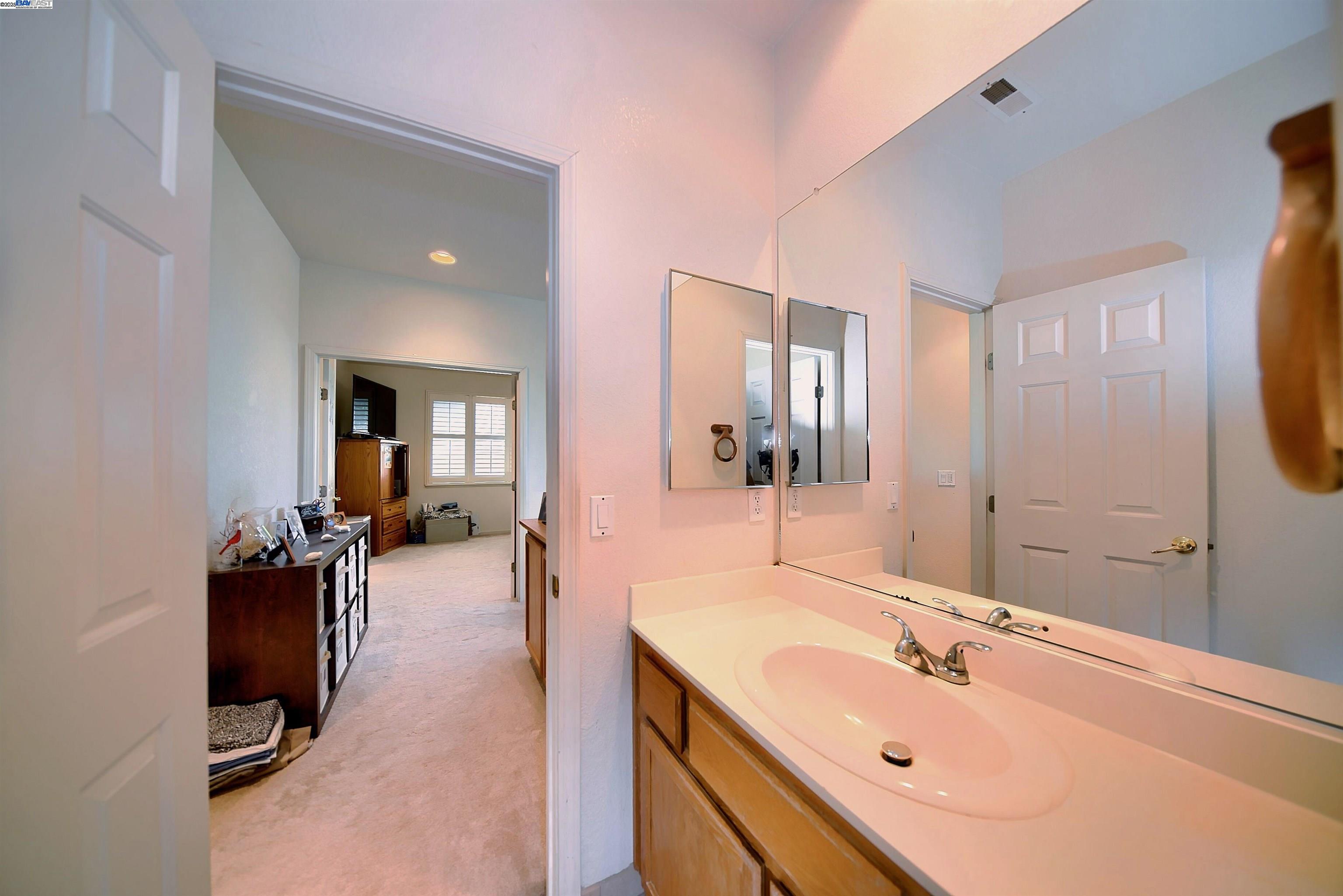 Detail Gallery Image 21 of 34 For 2833 Clover Hill Ct, Tracy,  CA 95377 - 4 Beds | 2/1 Baths