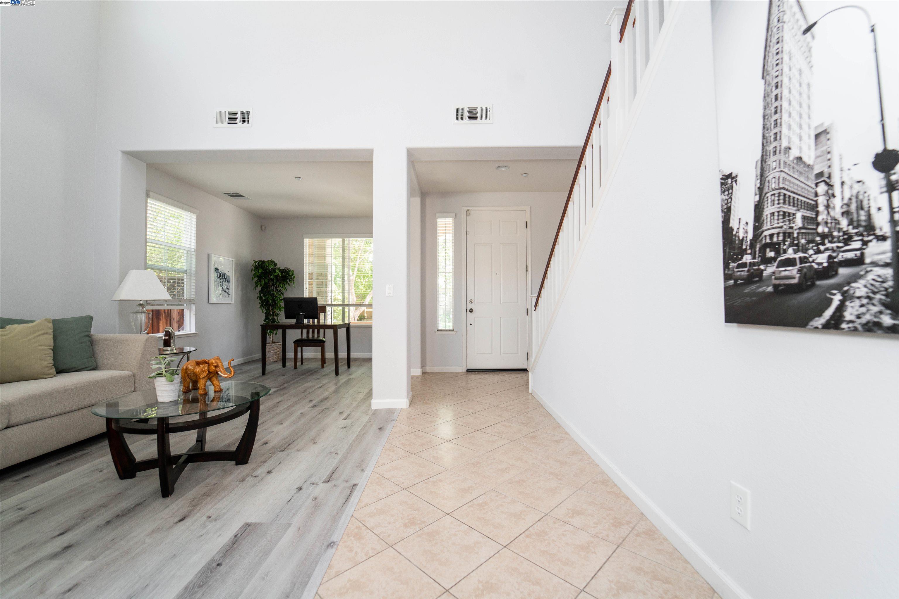 Detail Gallery Image 8 of 32 For 2324 Blue Ridge Ave,, Brentwood,  CA 94513 - 4 Beds | 3/1 Baths