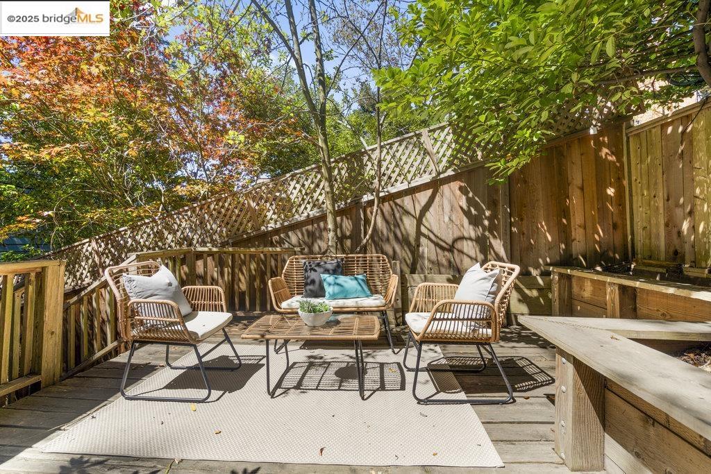 Detail Gallery Image 45 of 53 For 1125 Keith Avenue, Berkeley,  CA 94708 - 3 Beds | 2/1 Baths