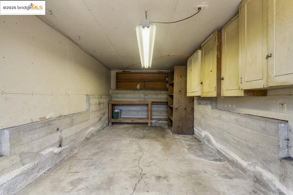 Detail Gallery Image 52 of 53 For 1125 Keith Avenue, Berkeley,  CA 94708 - 3 Beds | 2/1 Baths
