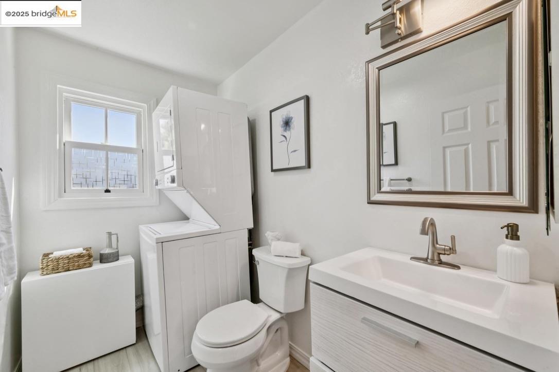 Detail Gallery Image 36 of 52 For 800 Delaware St #1428,  Berkeley,  CA 94710 - 2 Beds | 1/1 Baths
