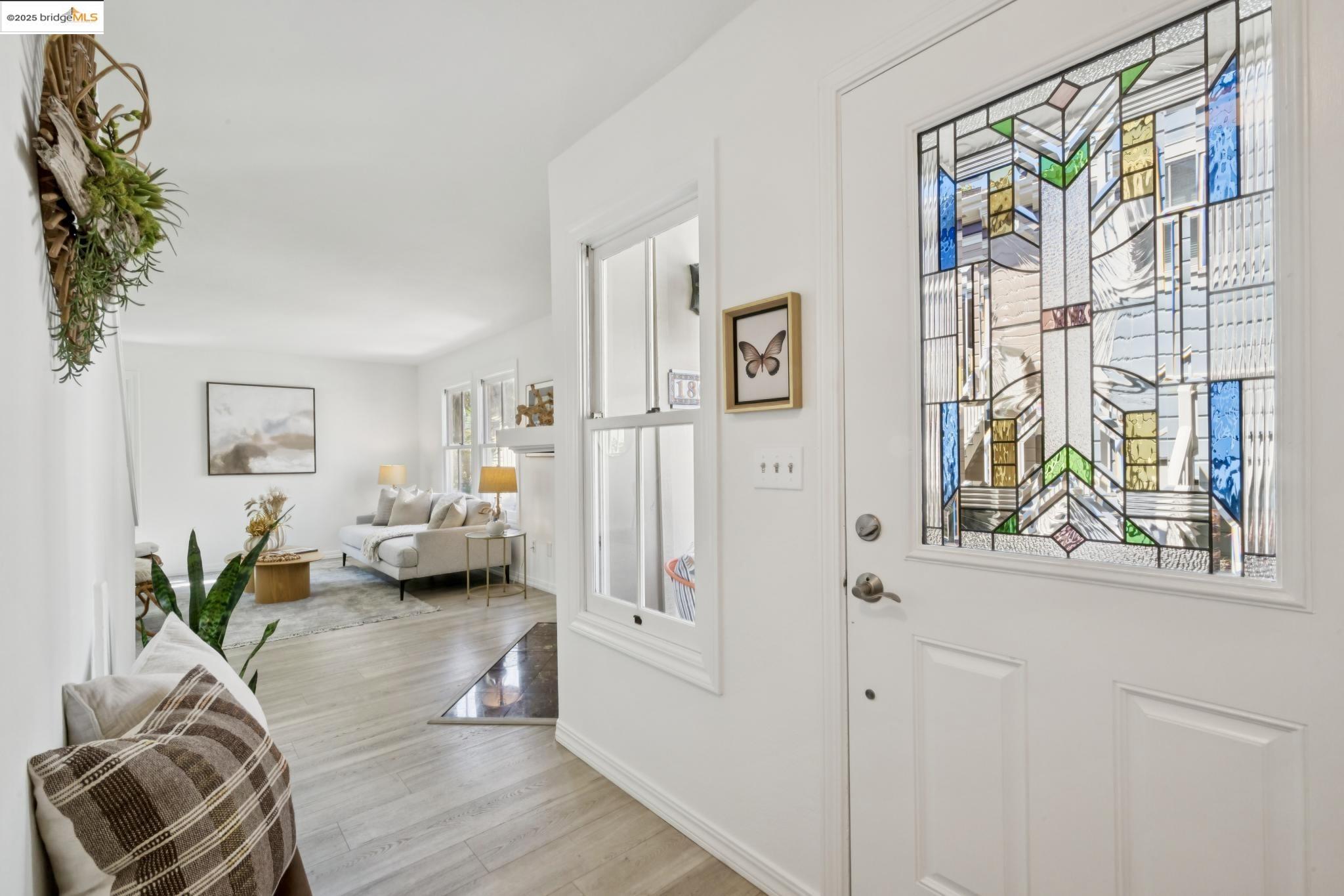 Detail Gallery Image 5 of 52 For 800 Delaware St #1428,  Berkeley,  CA 94710 - 2 Beds | 1/1 Baths