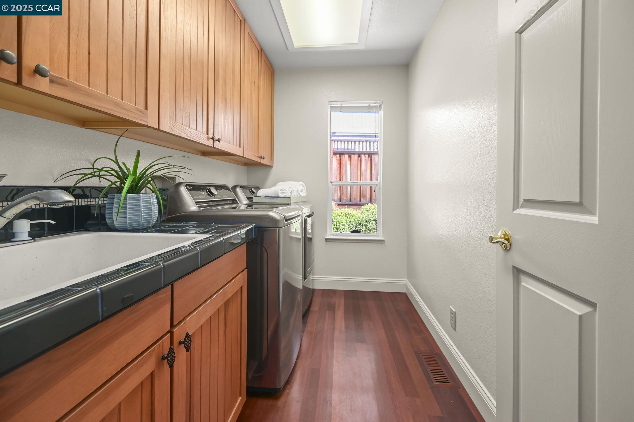 Detail Gallery Image 20 of 42 For 1020 Canyon Hills Road, San Ramon,  CA 94582 - 4 Beds | 2/1 Baths
