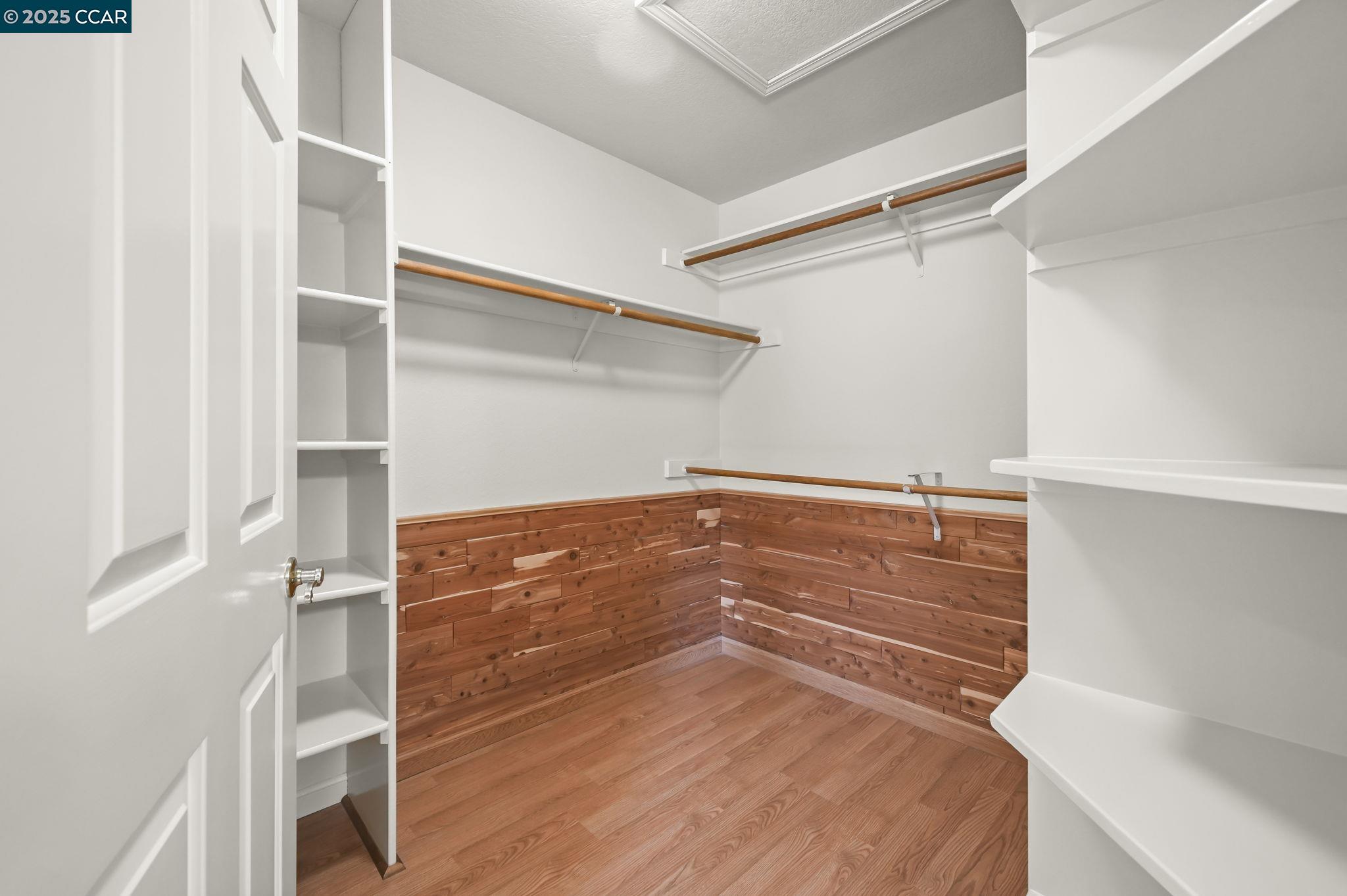 Detail Gallery Image 28 of 42 For 1020 Canyon Hills Road, San Ramon,  CA 94582 - 4 Beds | 2/1 Baths