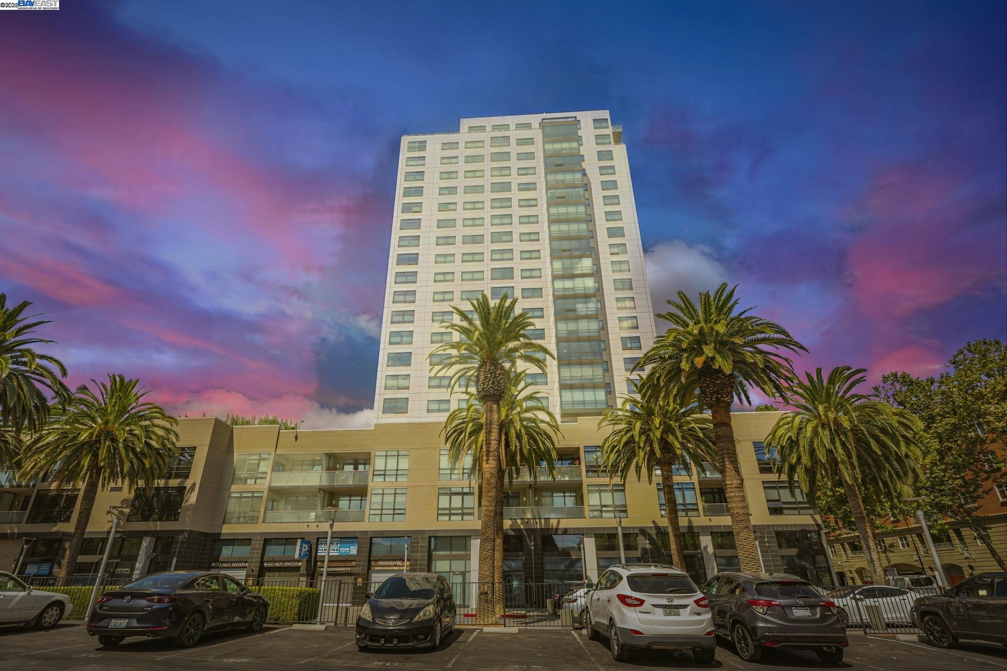 Detail Gallery Image 1 of 34 For 88 E San Fernando St #804,  San Jose,  CA 95113 - 1 Beds | 1 Baths