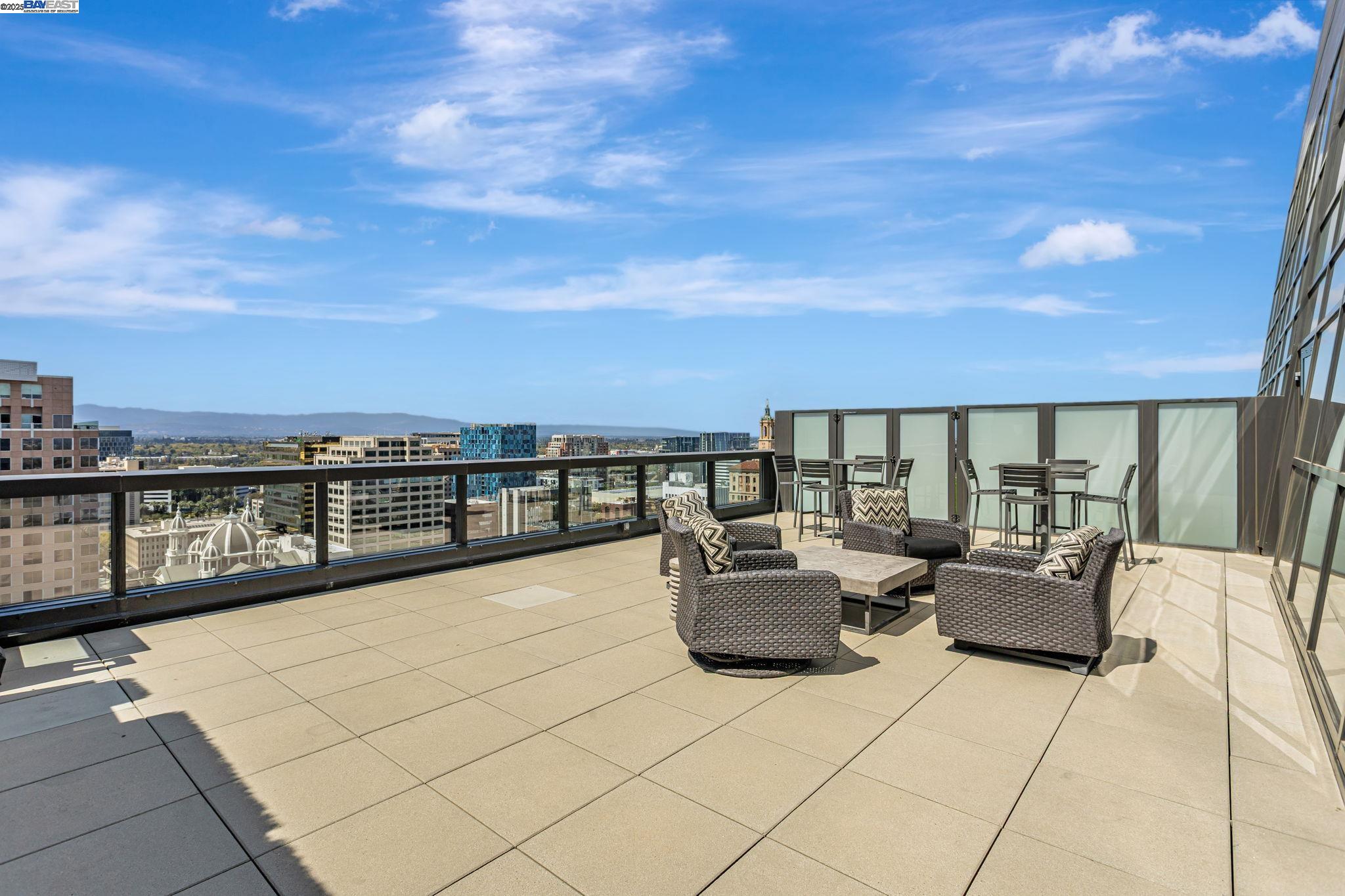 Detail Gallery Image 23 of 34 For 88 E San Fernando St #804,  San Jose,  CA 95113 - 1 Beds | 1 Baths