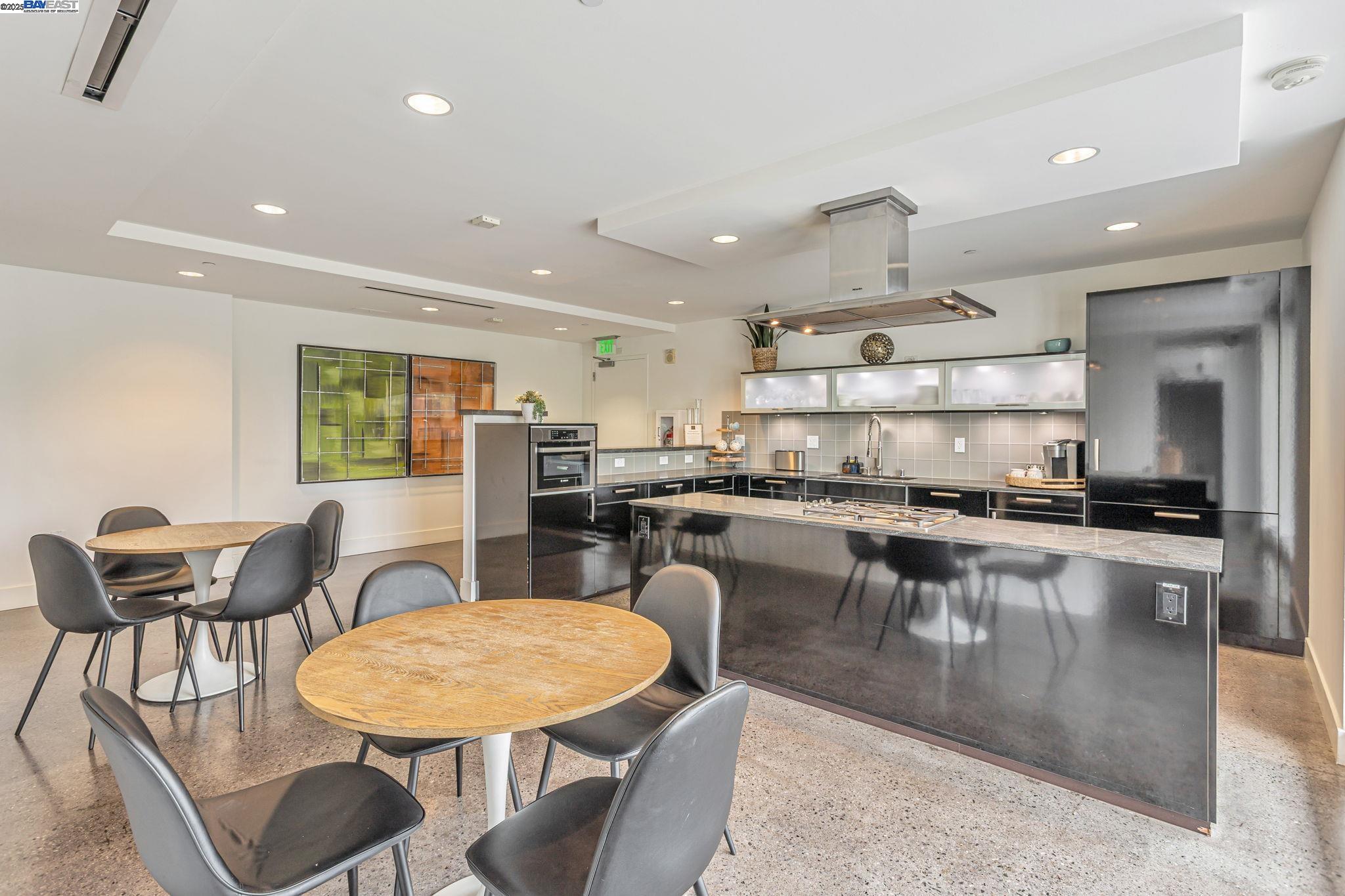 Detail Gallery Image 29 of 34 For 88 E San Fernando St #804,  San Jose,  CA 95113 - 1 Beds | 1 Baths