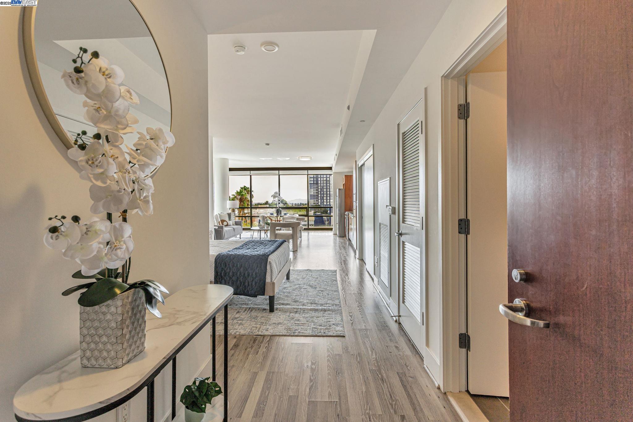Detail Gallery Image 3 of 34 For 88 E San Fernando St #804,  San Jose,  CA 95113 - 1 Beds | 1 Baths