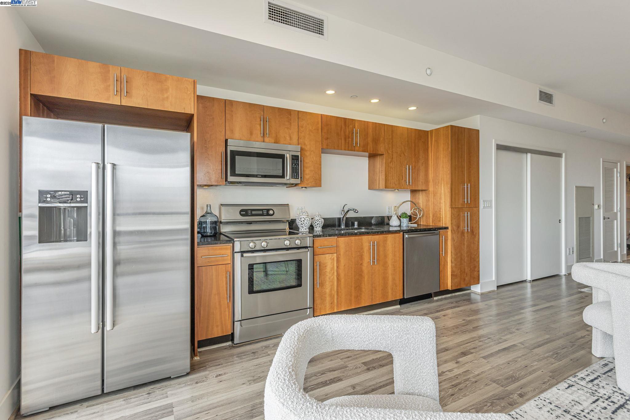 Detail Gallery Image 8 of 34 For 88 E San Fernando St #804,  San Jose,  CA 95113 - 1 Beds | 1 Baths