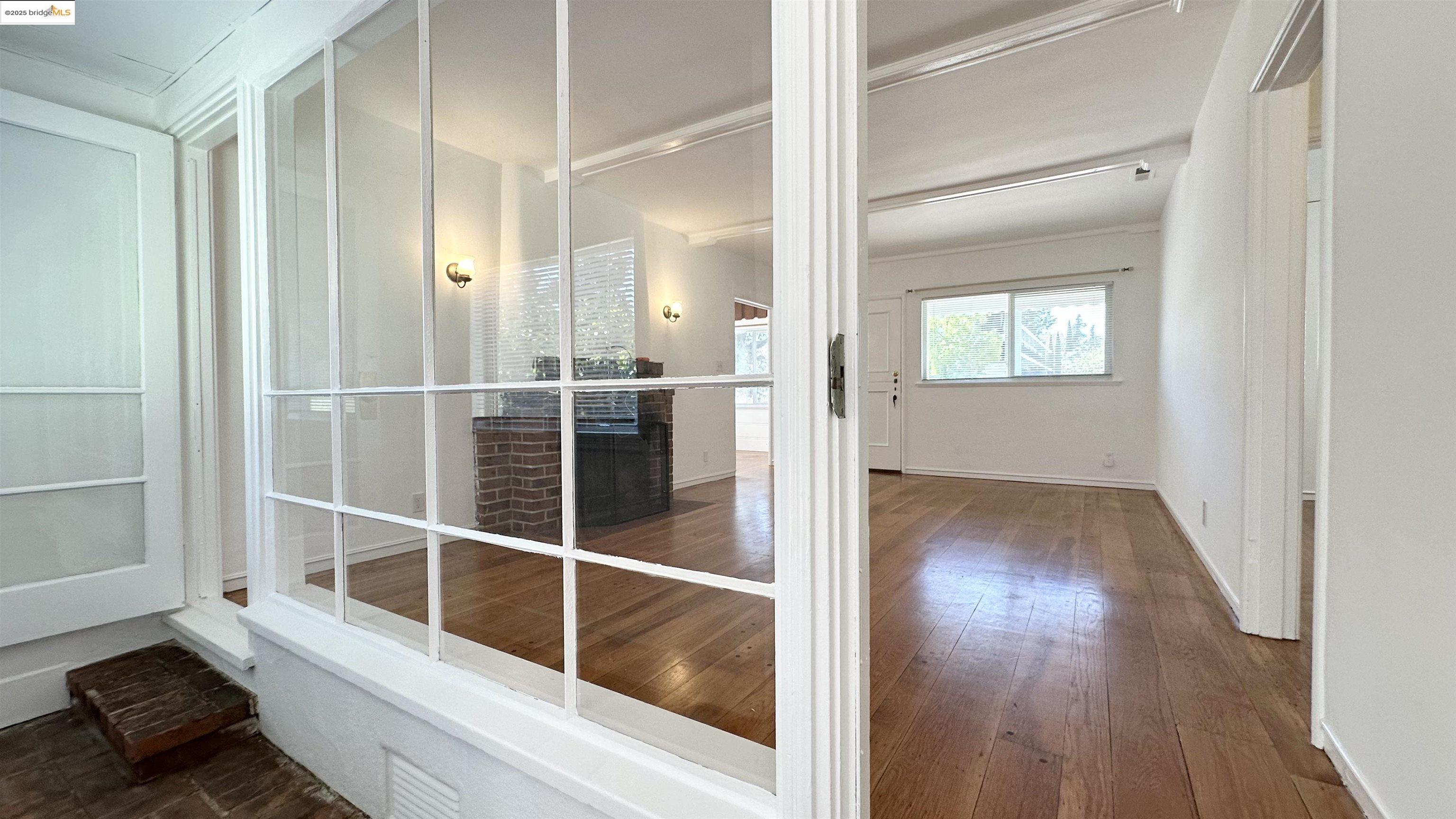 Detail Gallery Image 30 of 36 For High St, Oakland,  CA 94619 - 2 Beds | 1 Baths