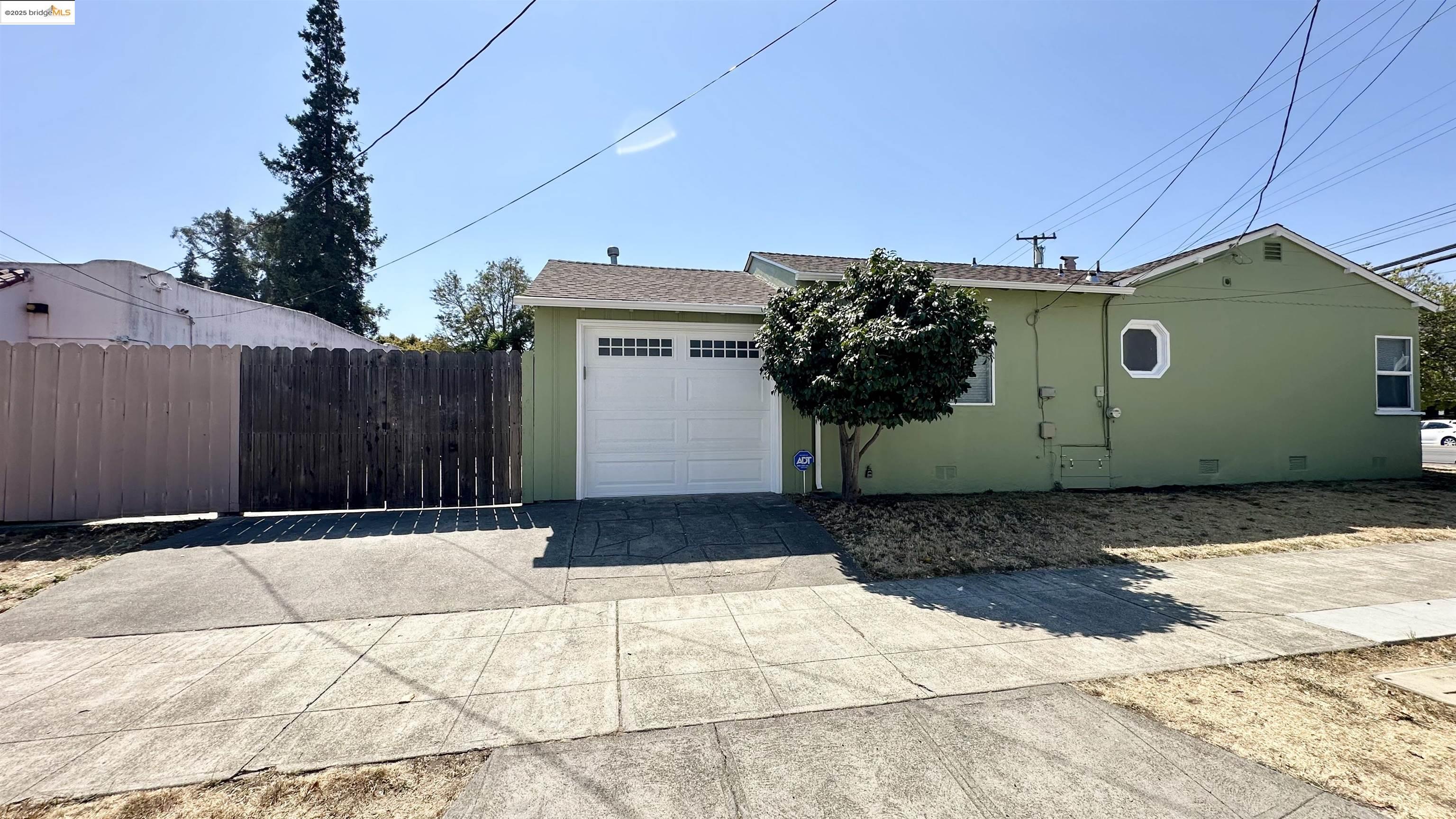 Detail Gallery Image 36 of 36 For High St, Oakland,  CA 94619 - 2 Beds | 1 Baths