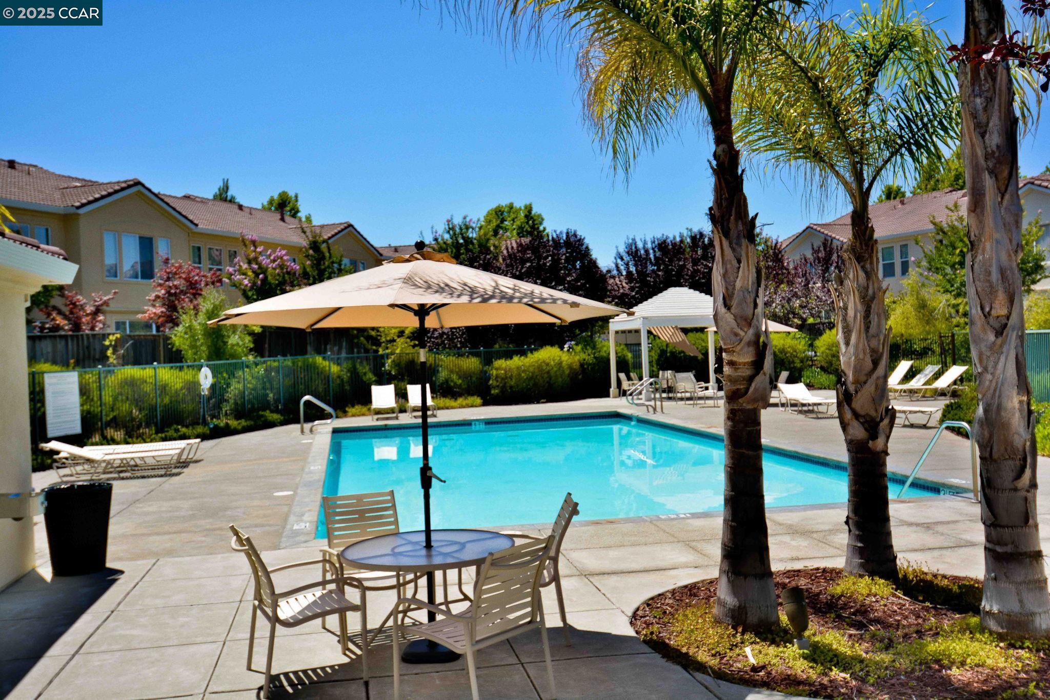 Detail Gallery Image 20 of 29 For 7175 Briza Loop, San Ramon,  CA 94582 - 2 Beds | 2/1 Baths