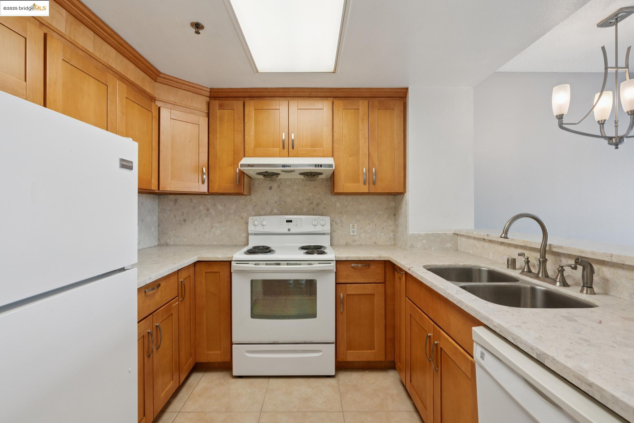 Photo #13: 41110893 Listing: Photo #13