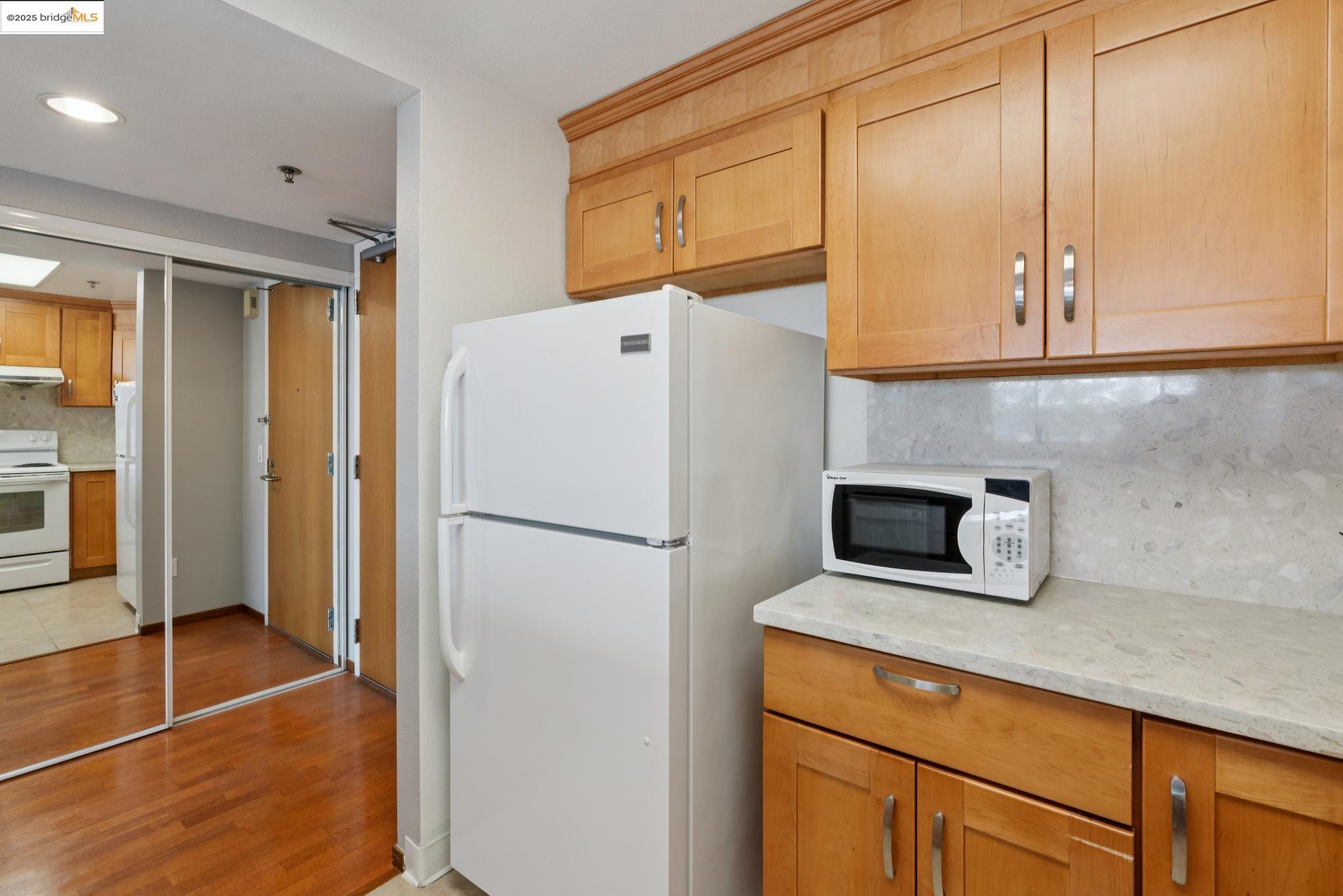 Photo #16: 41110893 Listing: Photo #16
