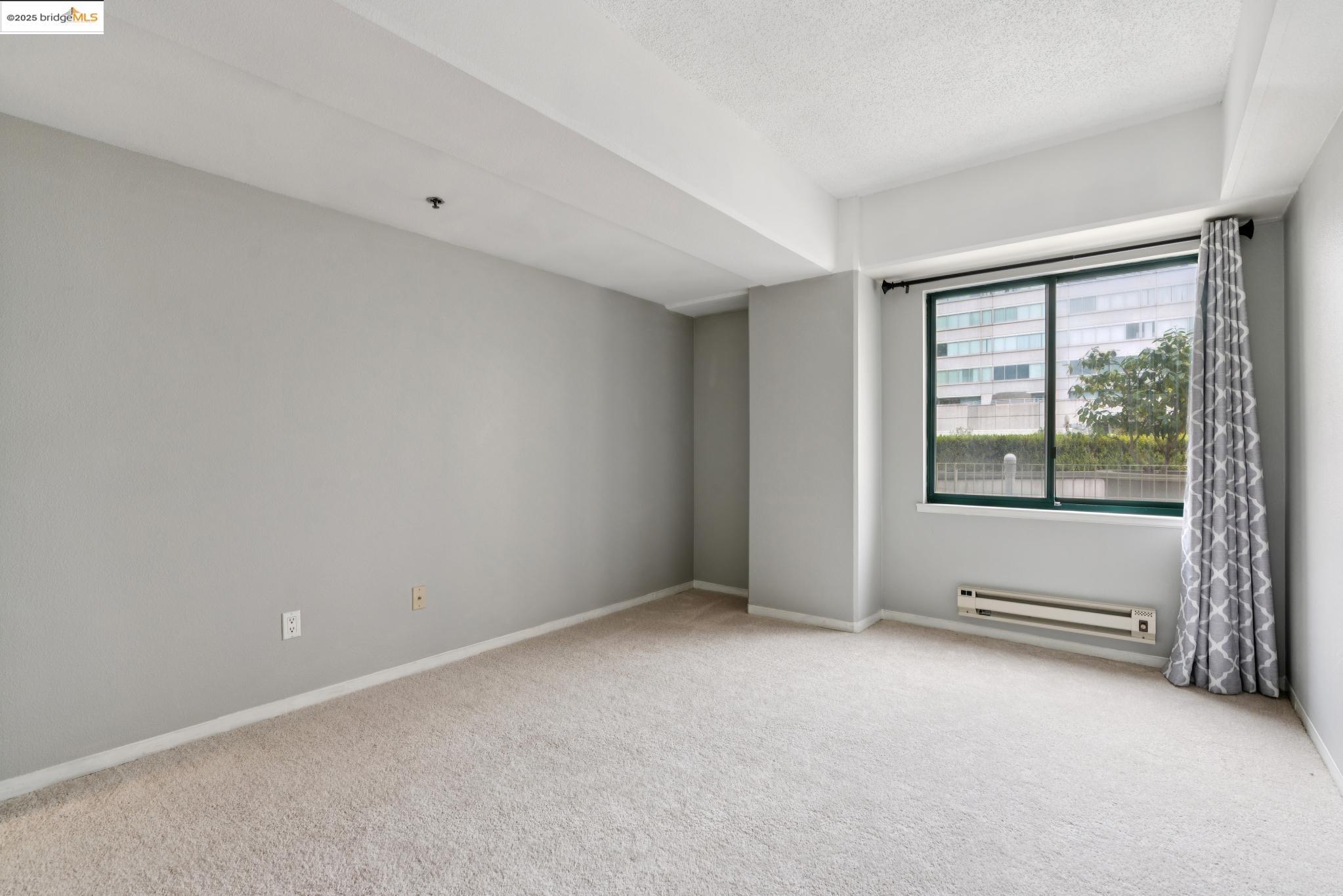 Photo #18: 41110893 Listing: Photo #18