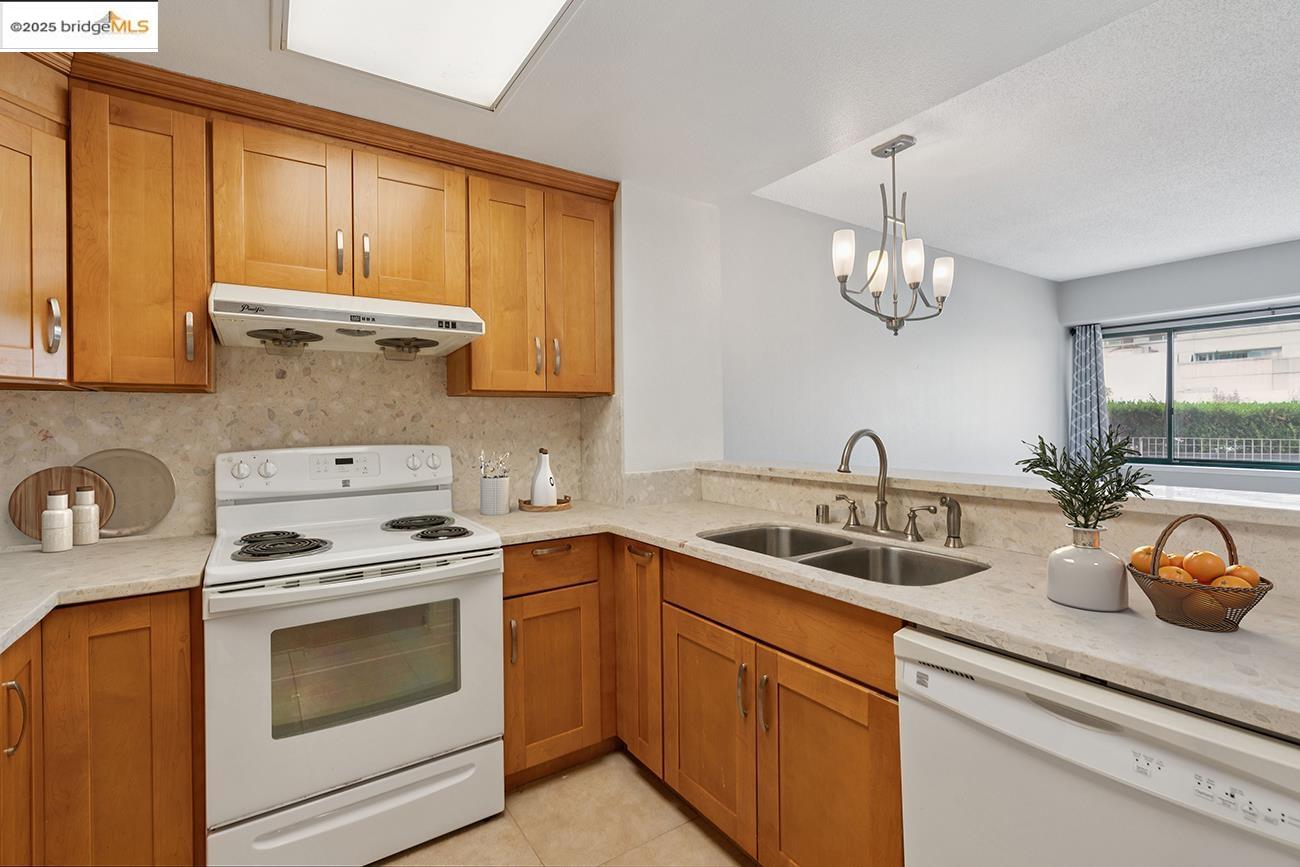 Photo #3: 41110893 Listing 