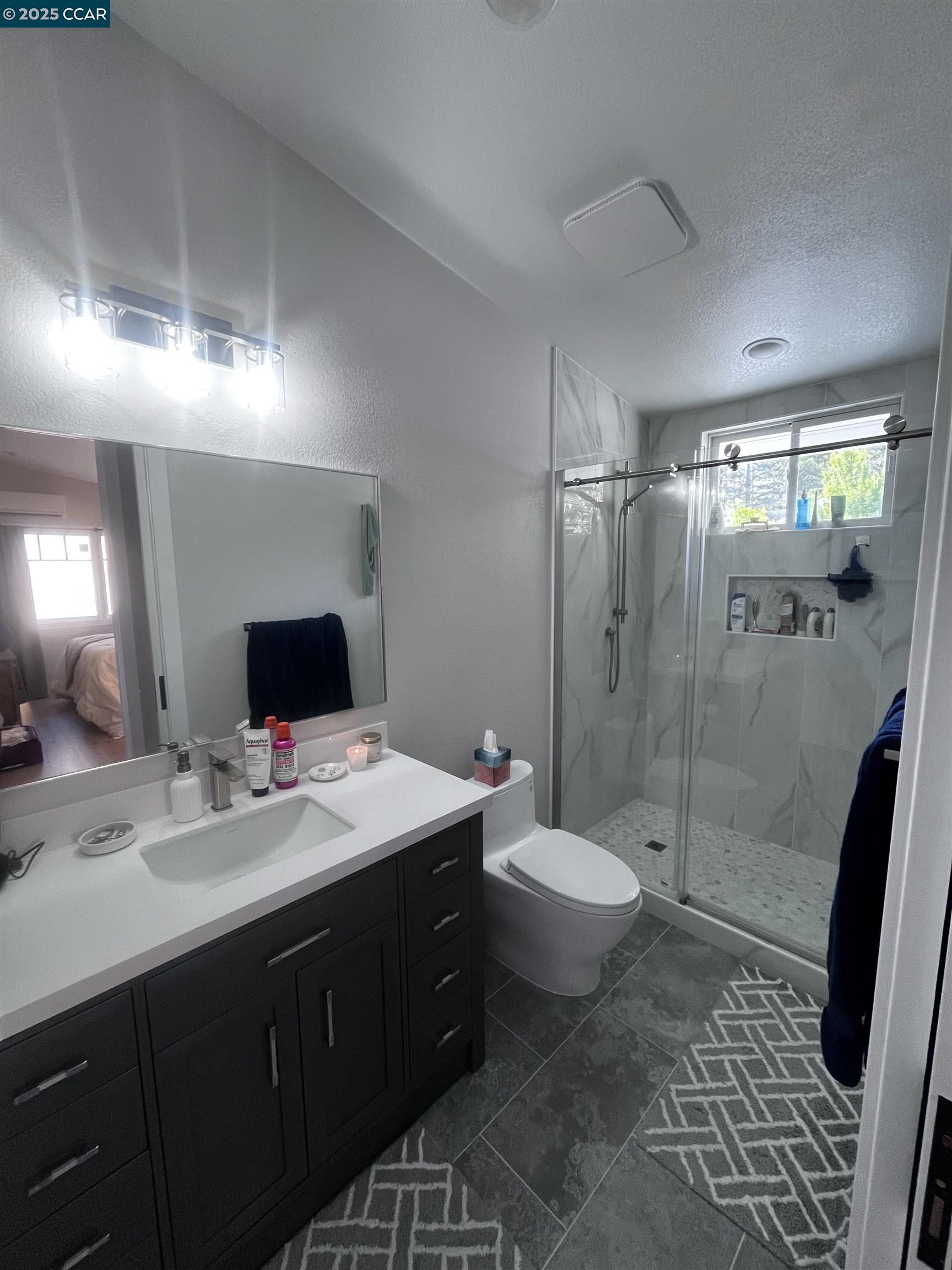 Detail Gallery Image 14 of 26 For Montecillo Dr, Walnut Creek,  CA 94595 - 1 Beds | 1 Baths