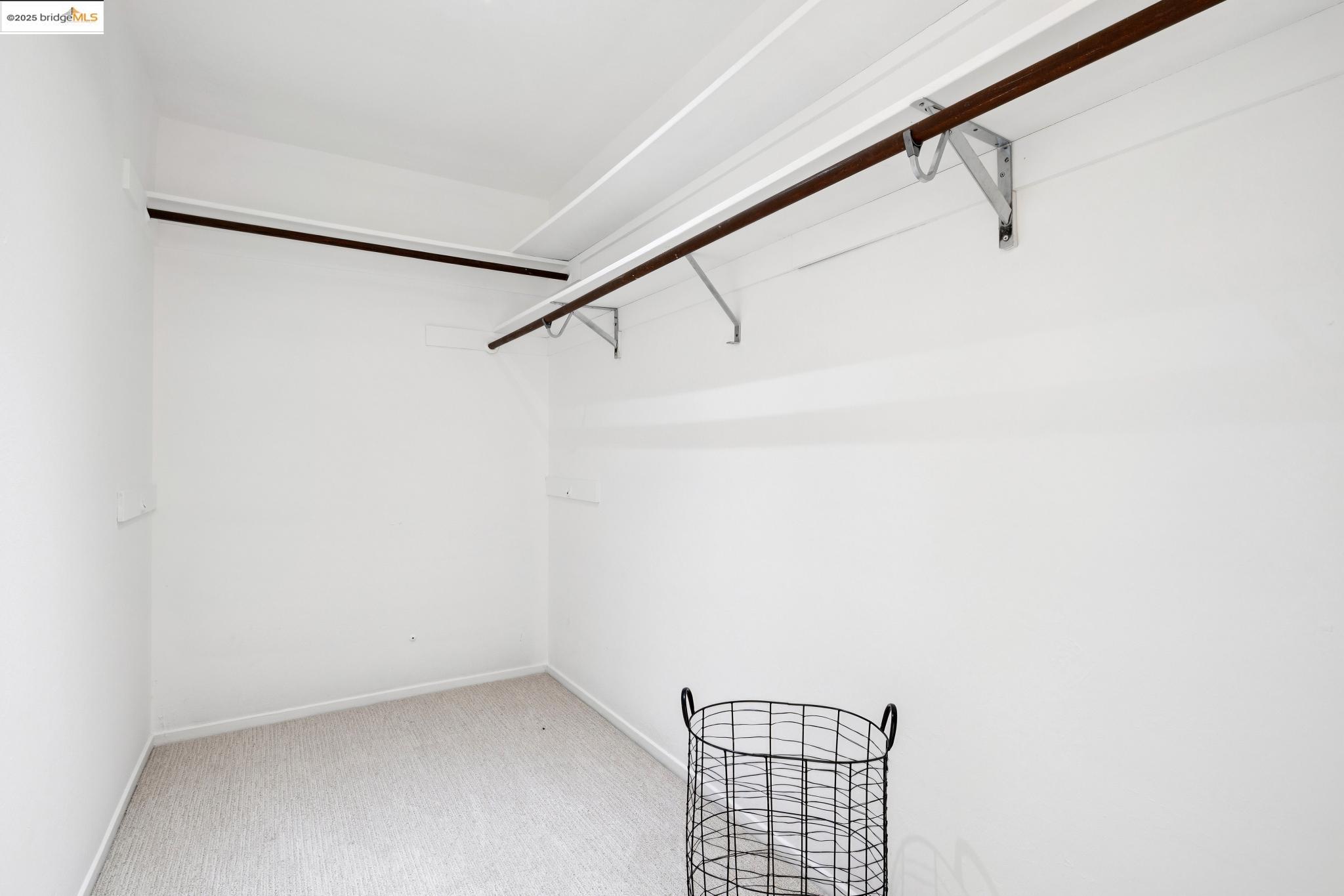Photo #24: 41110898 Listing: Photo #24