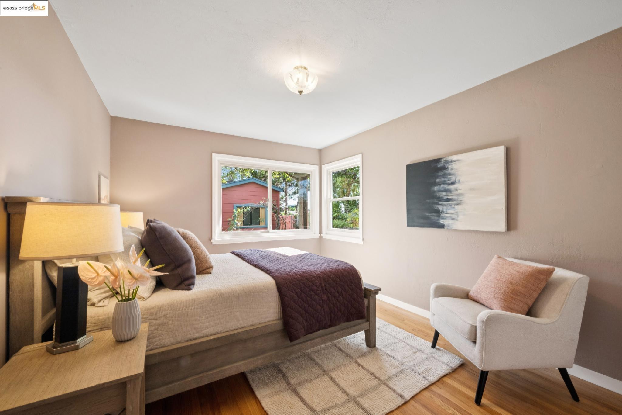 Detail Gallery Image 19 of 47 For 1510 Valley Rd, Kensington,  CA 94707 - 2 Beds | 2 Baths