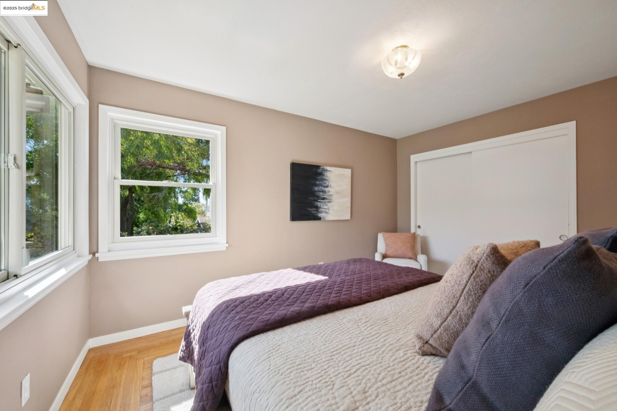 Detail Gallery Image 20 of 47 For 1510 Valley Rd, Kensington,  CA 94707 - 2 Beds | 2 Baths
