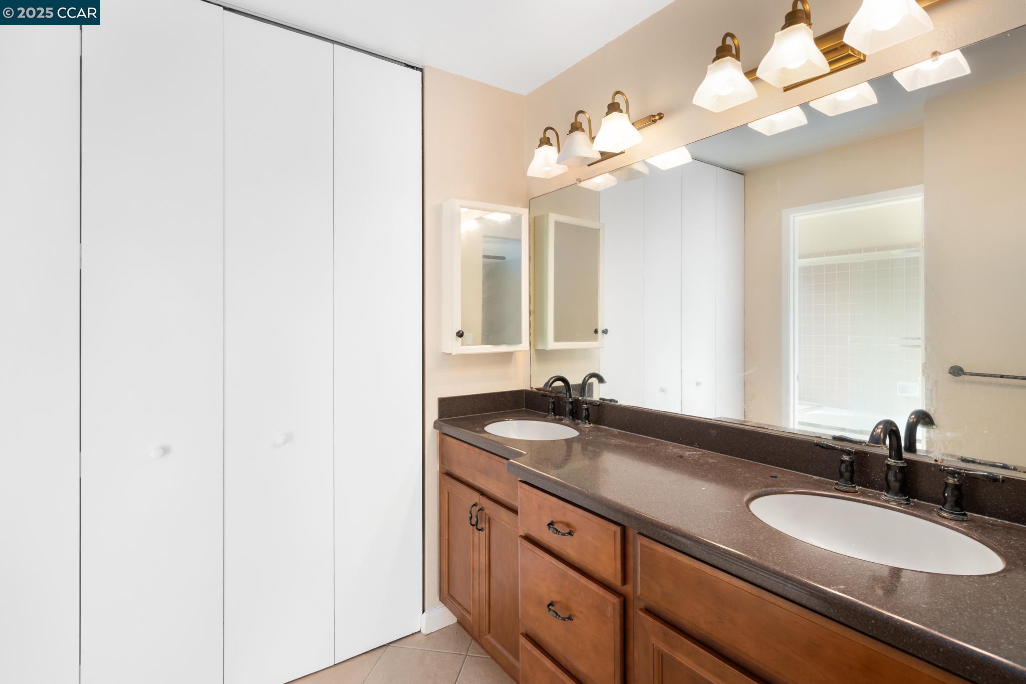 Detail Gallery Image 19 of 35 For 3158 Randick Ct, Pleasanton,  CA 94588-3583 - 4 Beds | 2 Baths