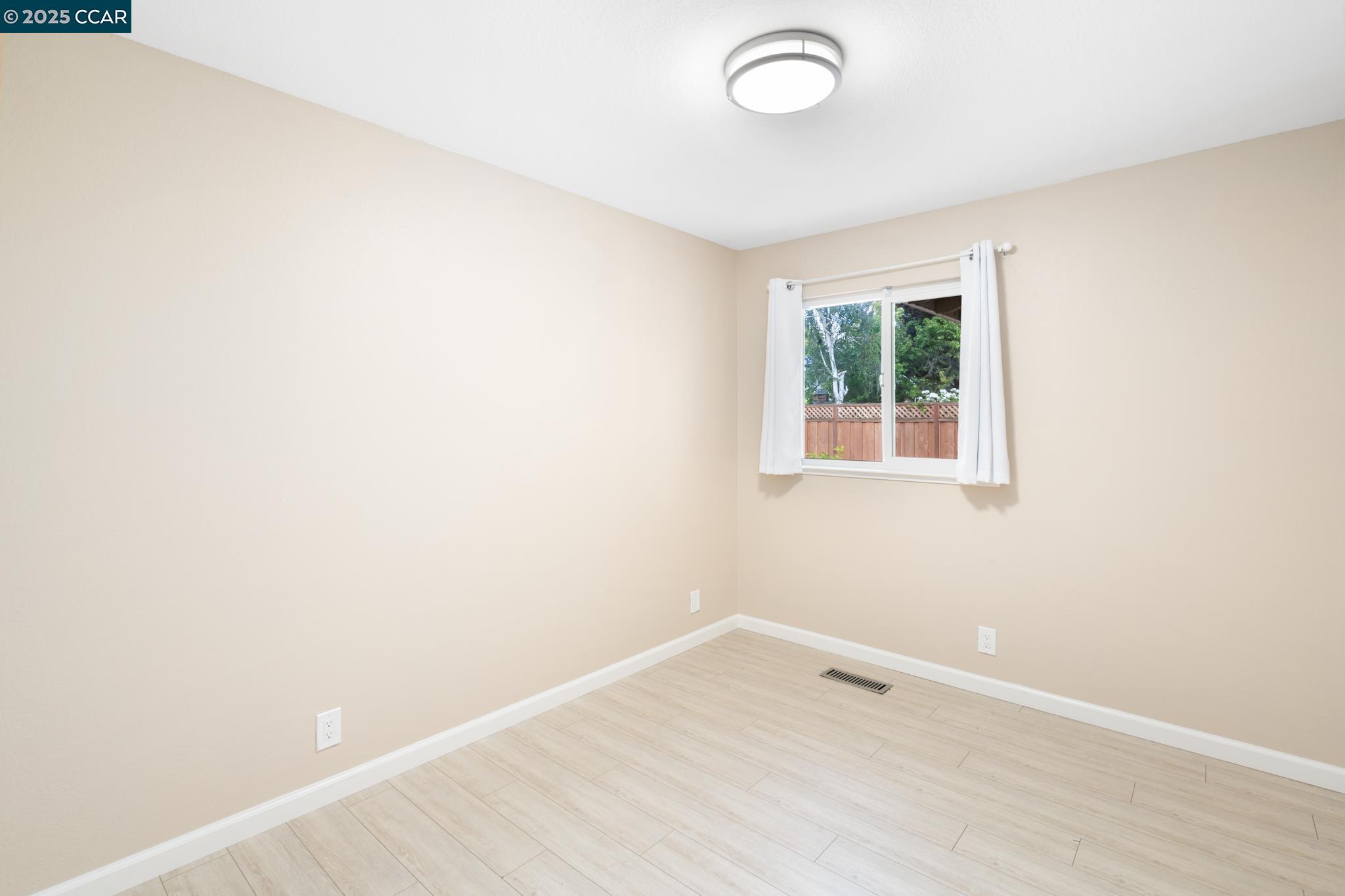 Detail Gallery Image 23 of 35 For 3158 Randick Ct, Pleasanton,  CA 94588-3583 - 4 Beds | 2 Baths