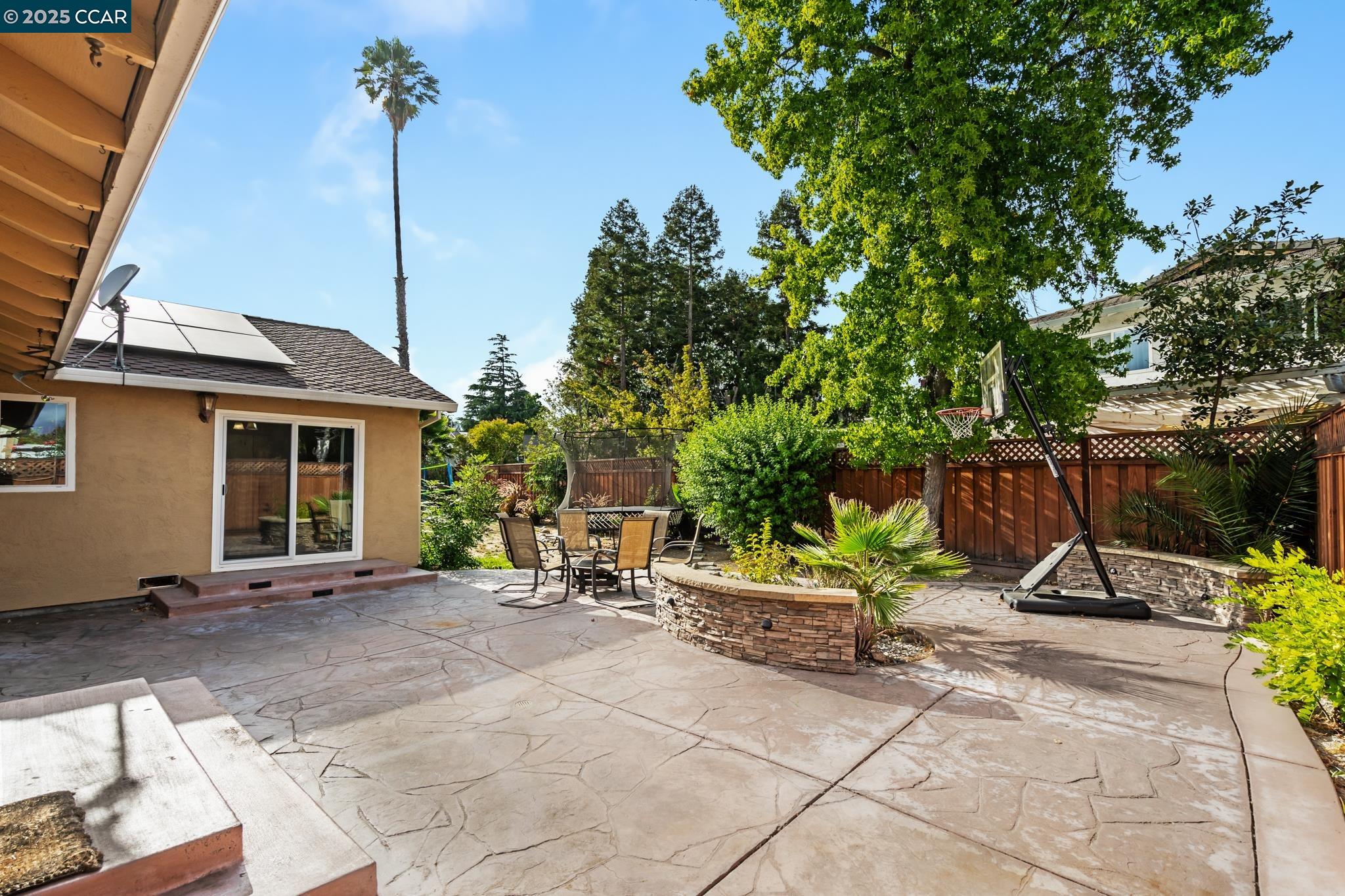 Detail Gallery Image 27 of 35 For 3158 Randick Ct, Pleasanton,  CA 94588-3583 - 4 Beds | 2 Baths