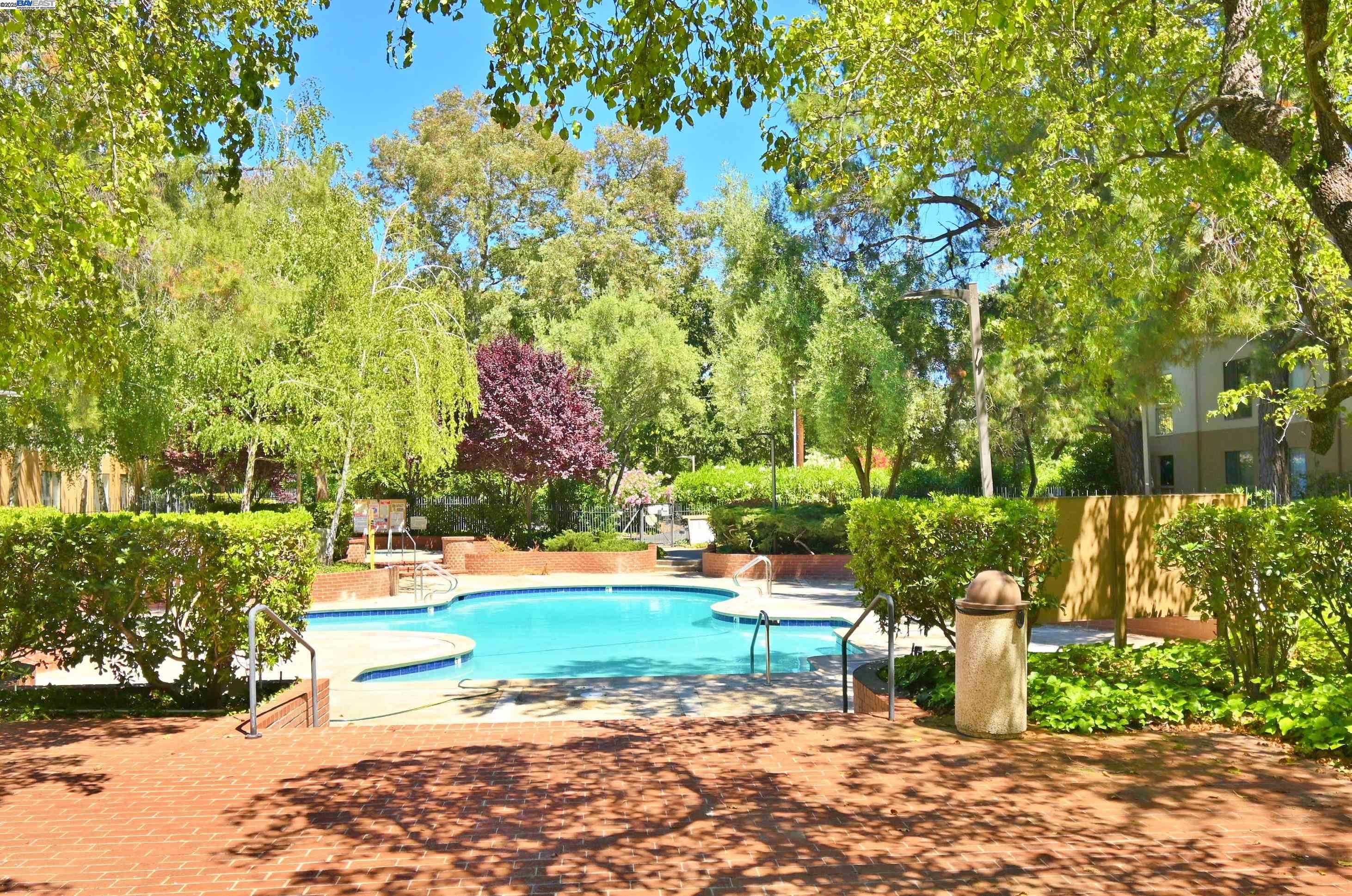 Photo #1: 41110905 Listing: Photo #1