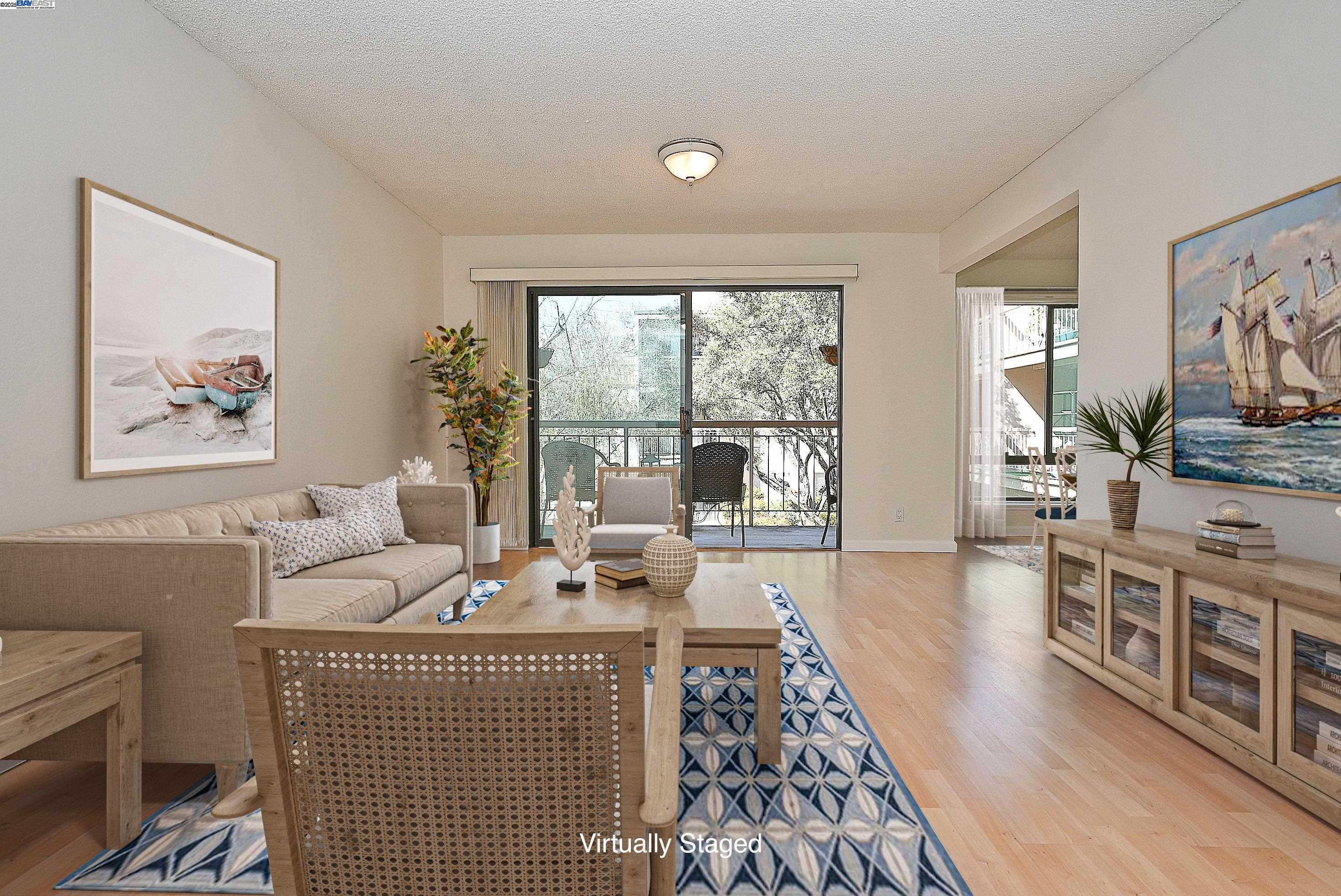 Detail Gallery Image 2 of 37 For 320 N Civic Dr #307,  Walnut Creek,  CA 94596 - 1 Beds | 1 Baths