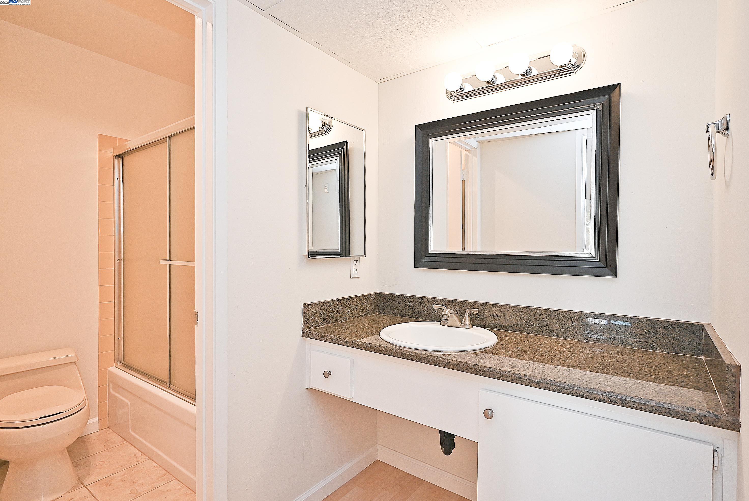Detail Gallery Image 22 of 37 For 320 N Civic Dr #307,  Walnut Creek,  CA 94596 - 1 Beds | 1 Baths